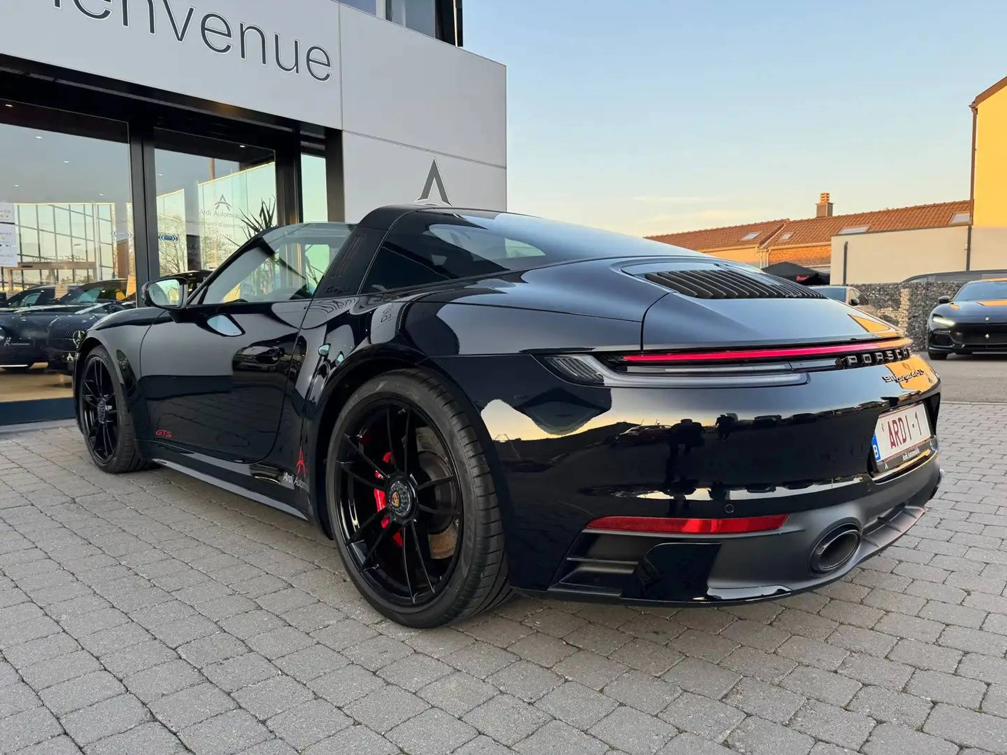 Porsche Targa 911 4 GTS 3.0 Bi-Turbo PDK *GARANTIE*1ER PROP* — photo 6