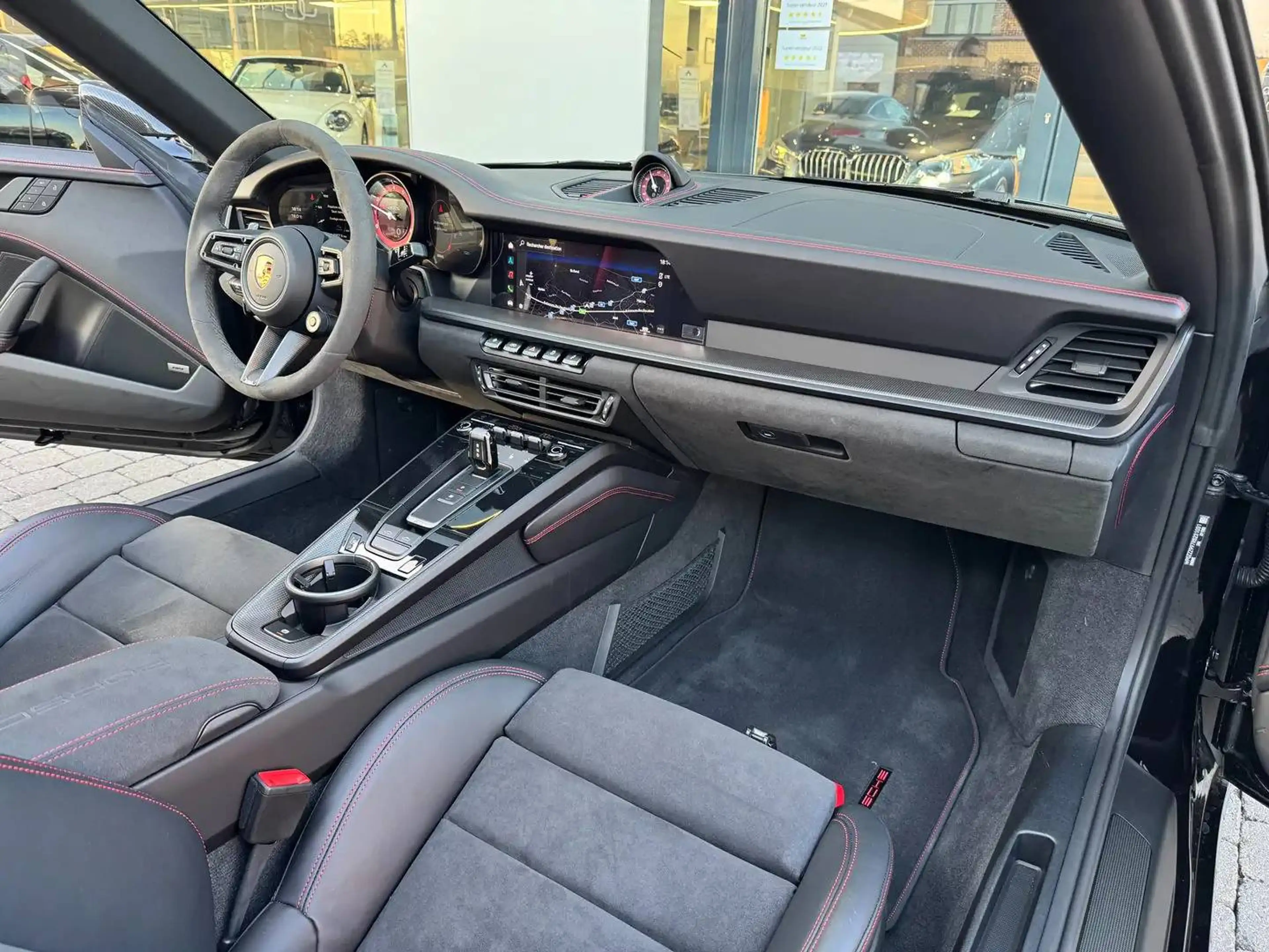 Porsche Targa 911 4 GTS 3.0 Bi-Turbo PDK *GARANTIE*1ER PROP* — photo 11