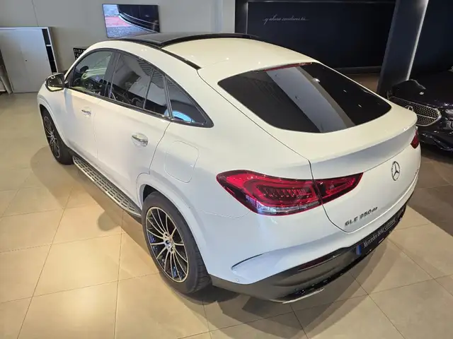 Mercedes-Benz GLE view 15