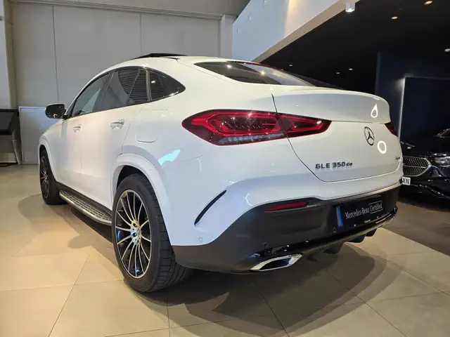 Mercedes-Benz GLE view 9
