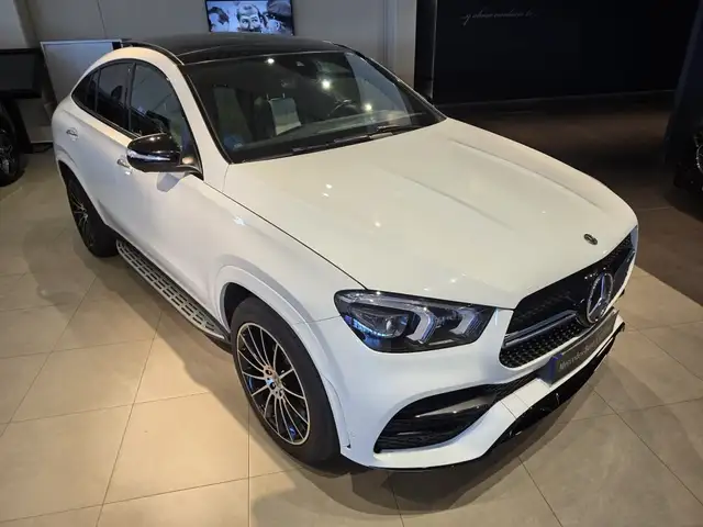 Mercedes-Benz GLE view 12