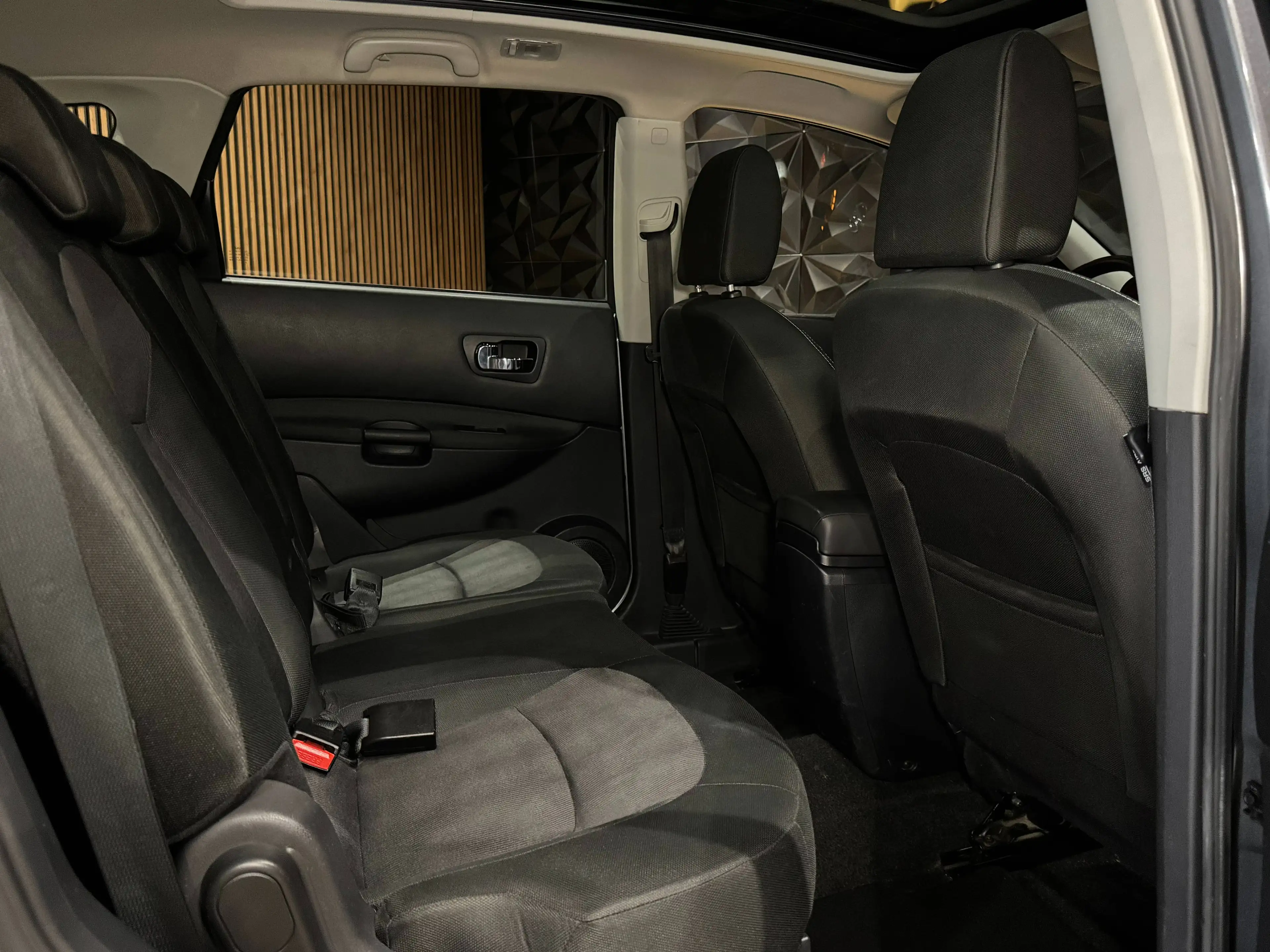 Nissan Qashqai+2 ✅1.6i 12 Maanden GARANTIE 7 Zitplaatsen Pano Airco Navi Camera Trekhaak 1.Eigenaar — photo 9