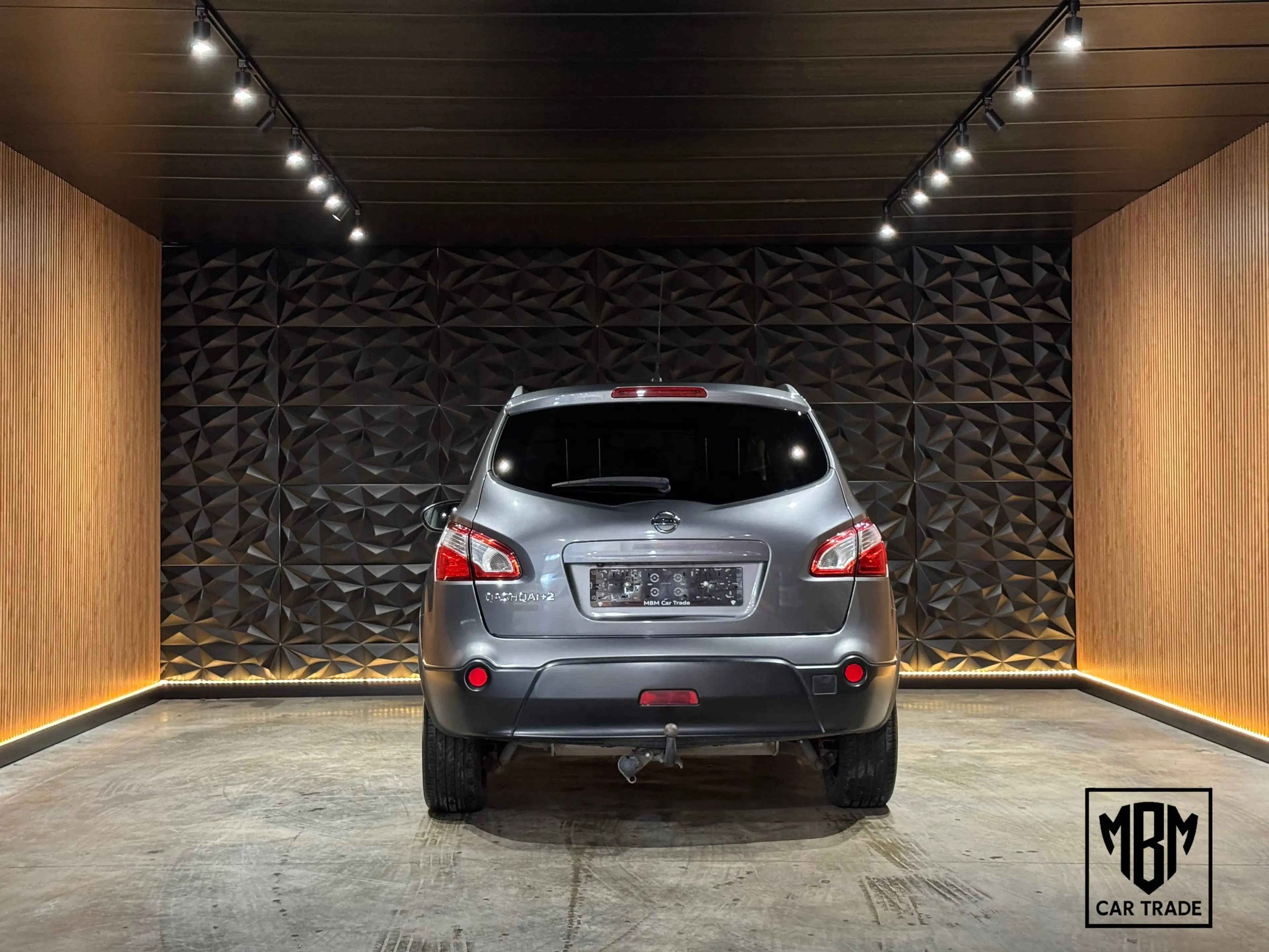 Nissan Qashqai+2 ✅1.6i 12 Maanden GARANTIE 7 Zitplaatsen Pano Airco Navi Camera Trekhaak 1.Eigenaar — photo 3