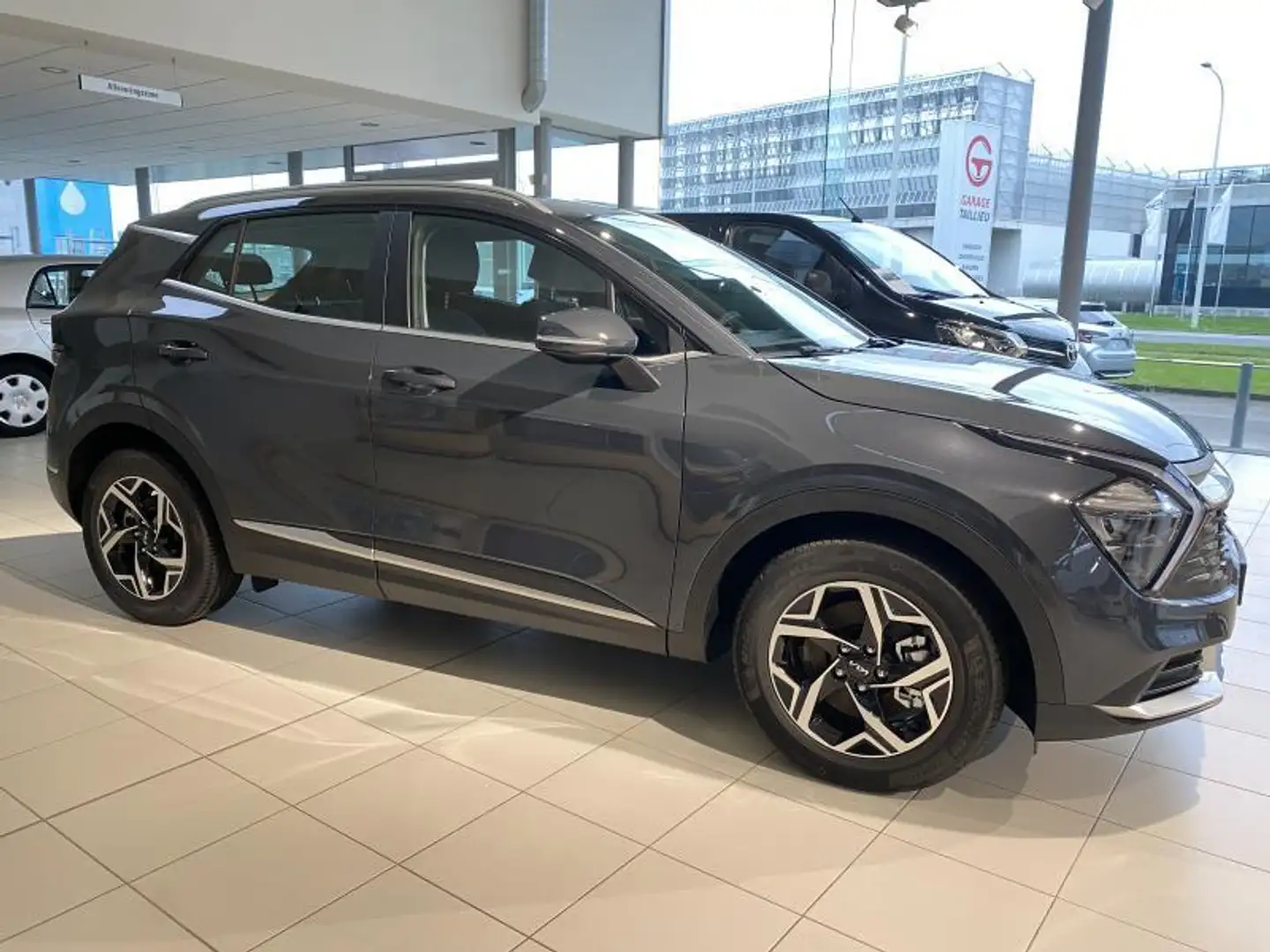 Kia Sportage Pulse Zwart - 1