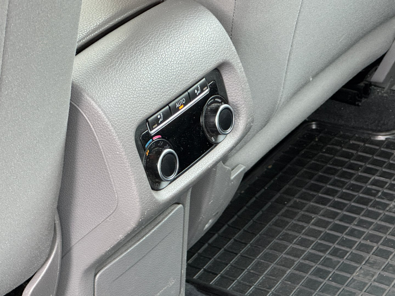 SEAT Alhambra Business TDI — photo 10