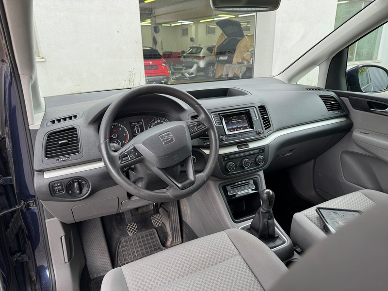 SEAT Alhambra Business TDI — photo 9
