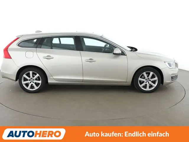 Volvo V60 view 7