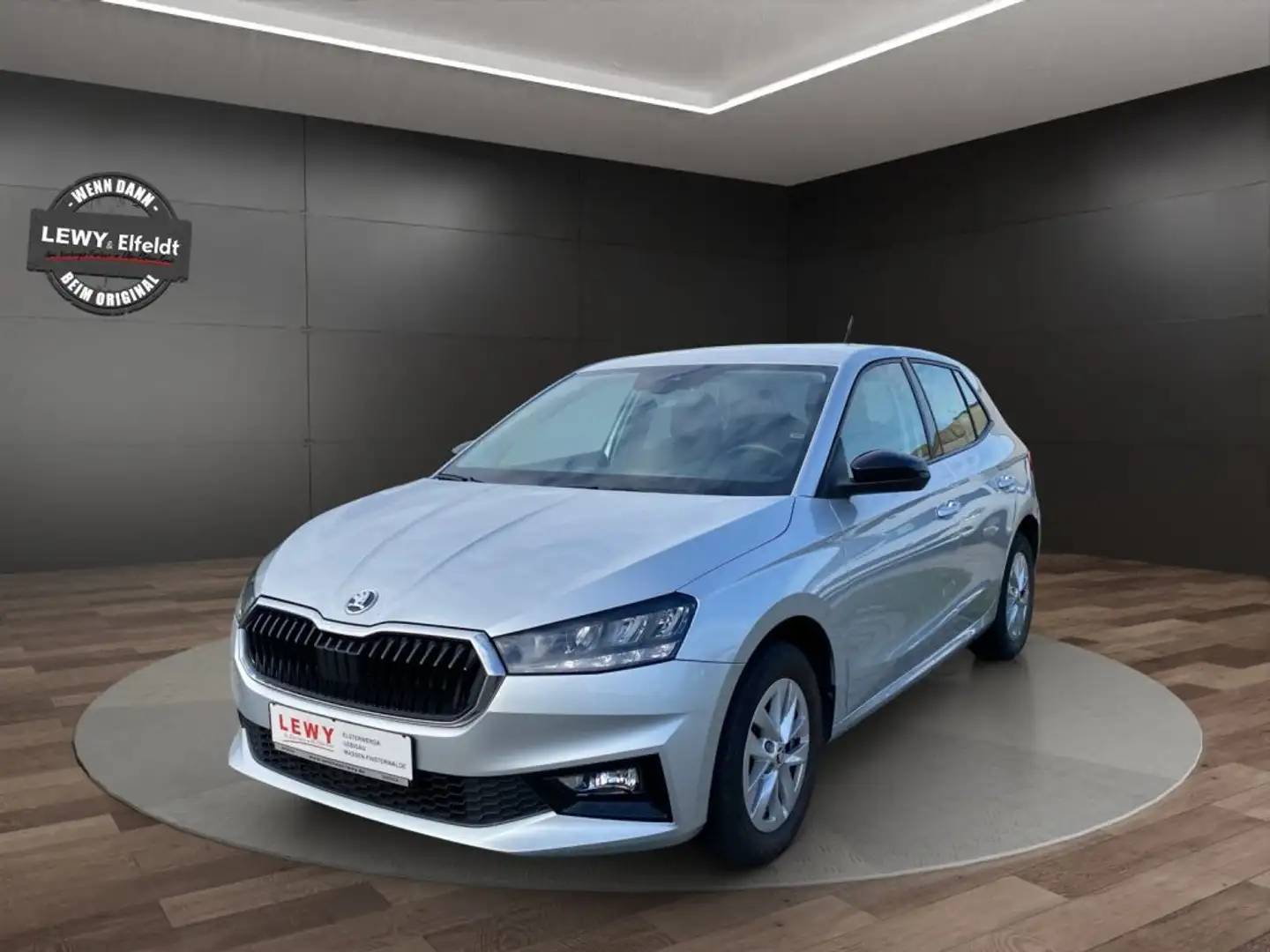 Skoda Fabia 1.0 TSI Selection Argent - 1