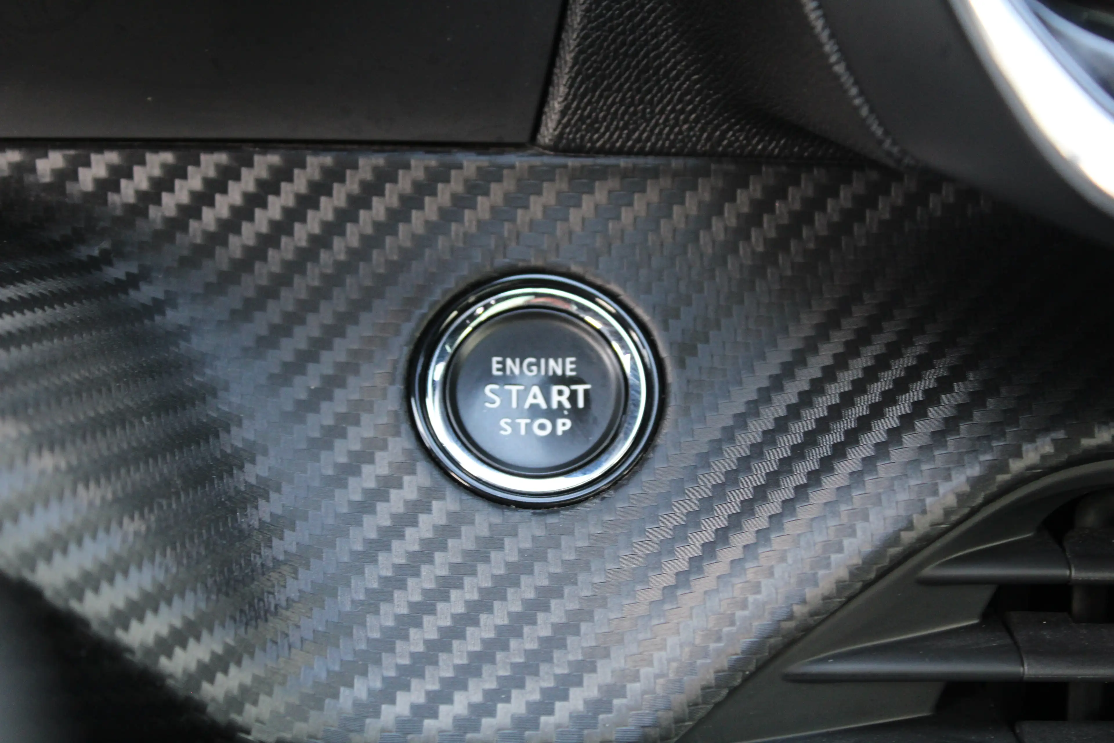 Peugeot 208 1.2 PureTech GT Pack | Navigatie | Camera | Panora — photo 23