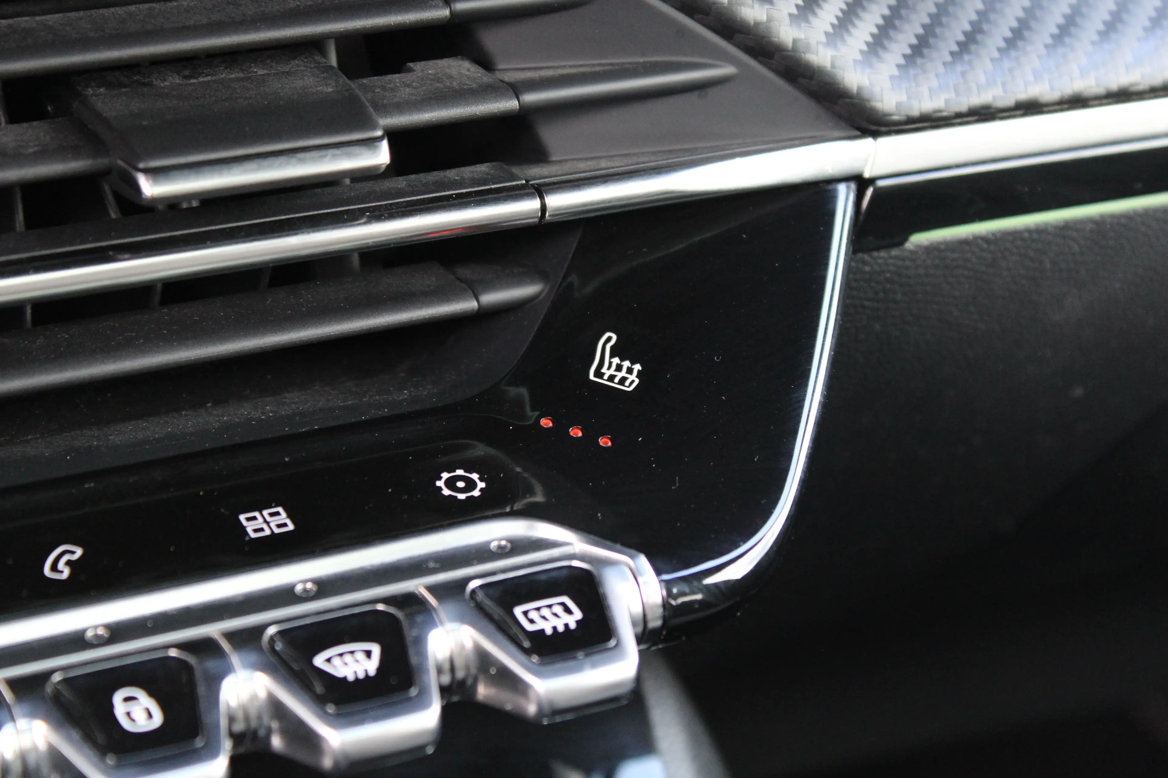 Peugeot 208 1.2 PureTech GT Pack | Navigatie | Camera | Panora — photo 22