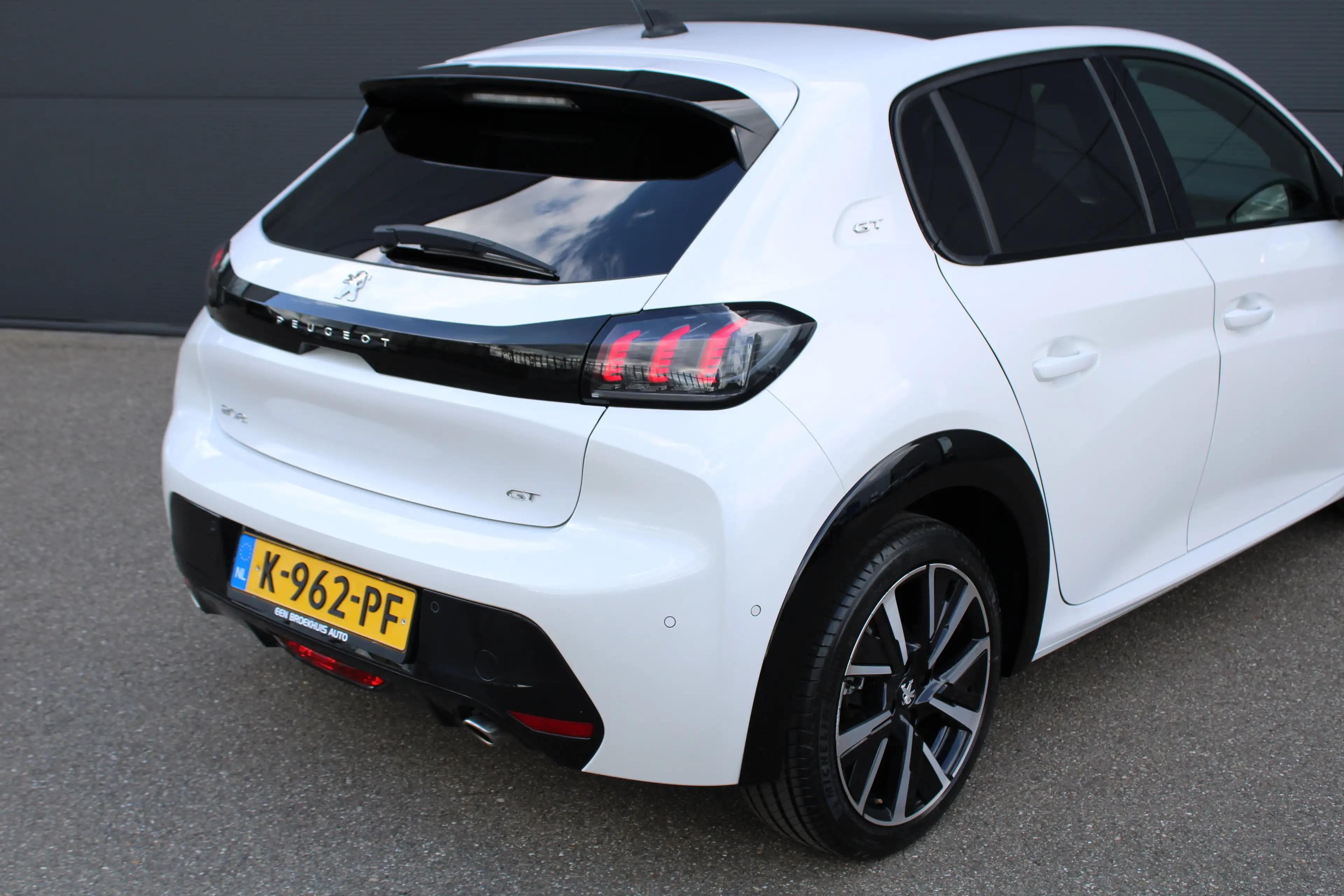 Peugeot 208 1.2 PureTech GT Pack | Navigatie | Camera | Panora — photo 10