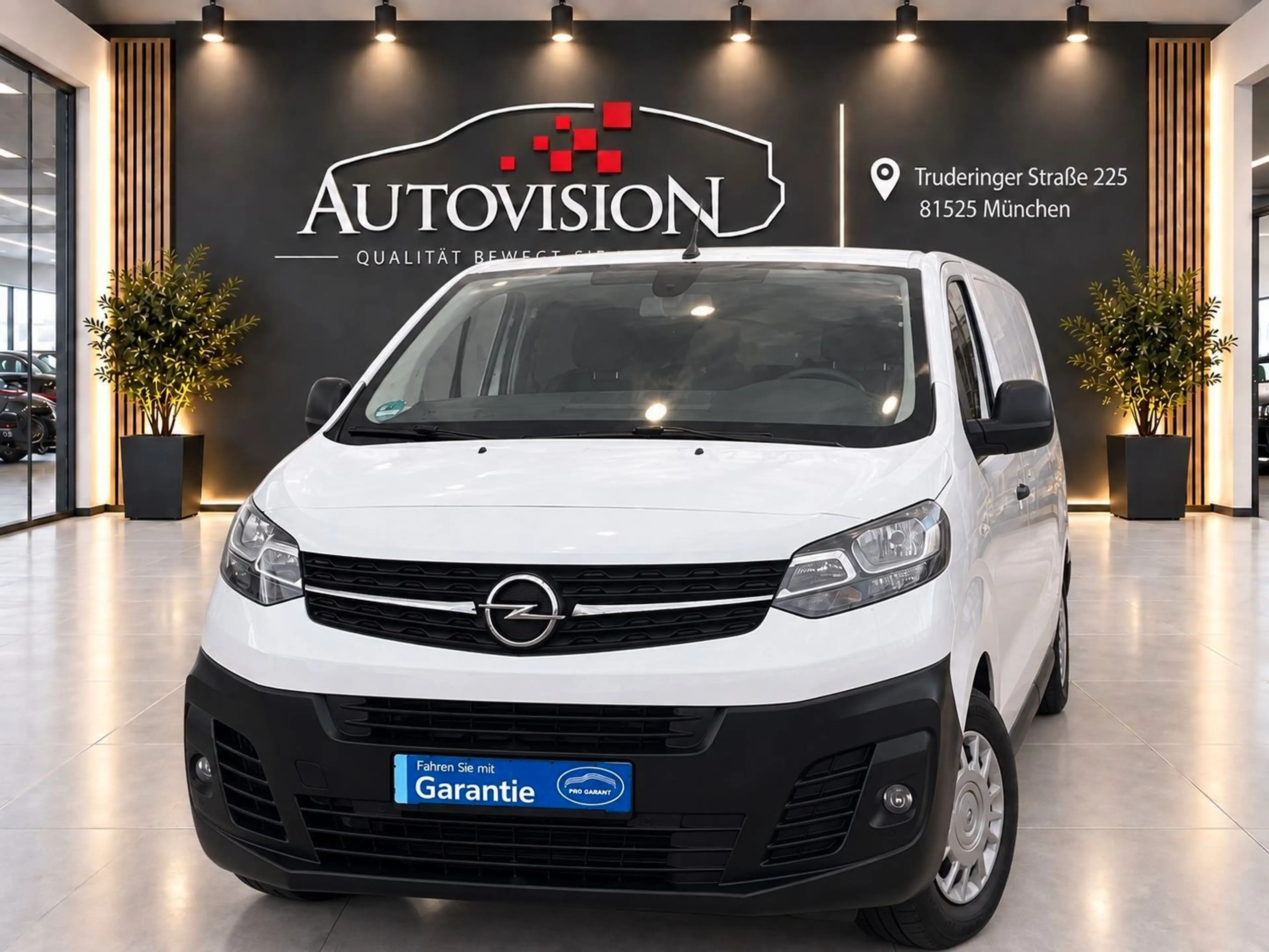 Opel Vivaro Kasten Edition Lang SORTIMO REGALE/KAMERA — photo 4
