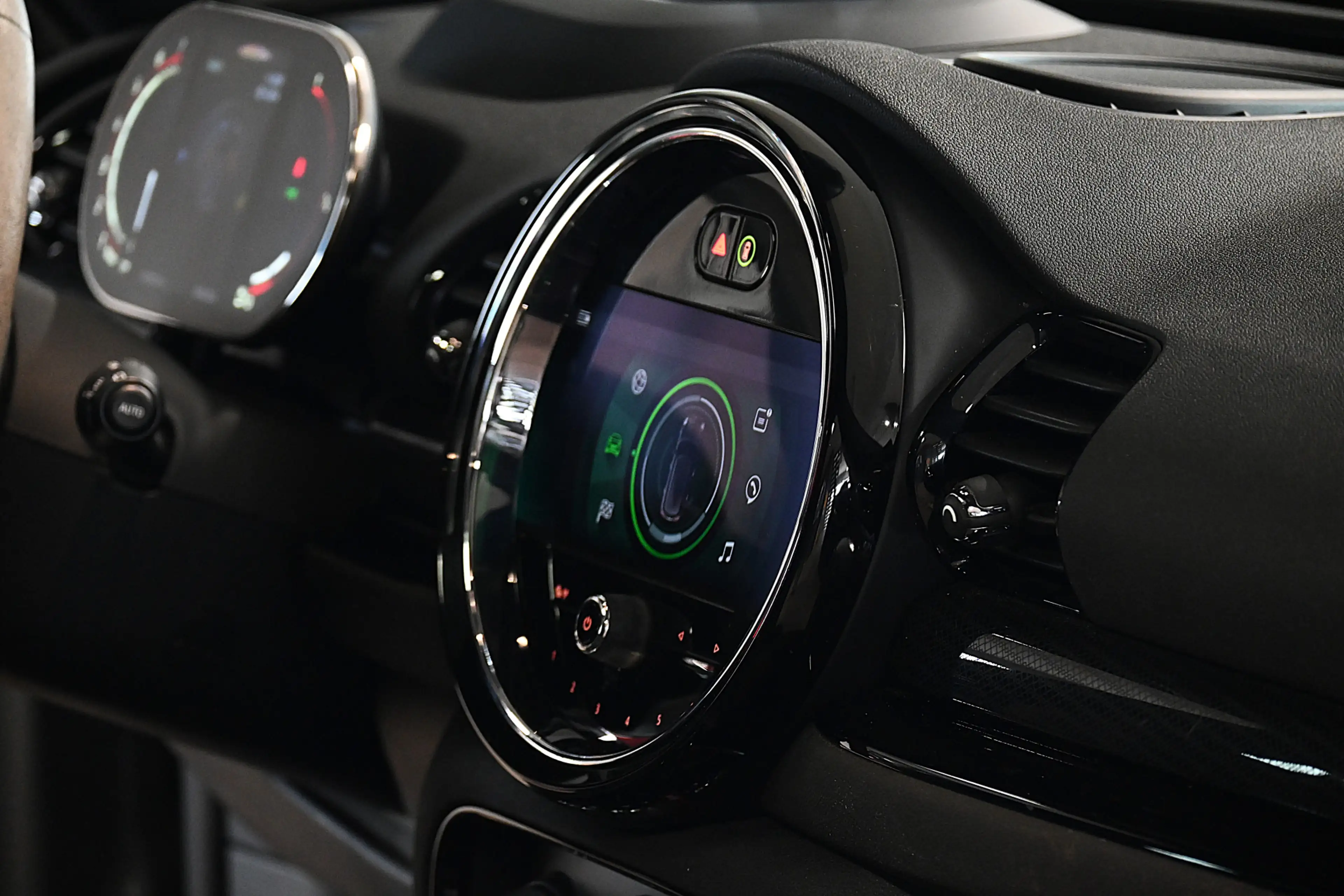 MINI John Cooper Works Clubman 2.0 JCW ALL4 306 pk, shuifdak, hd — photo 15