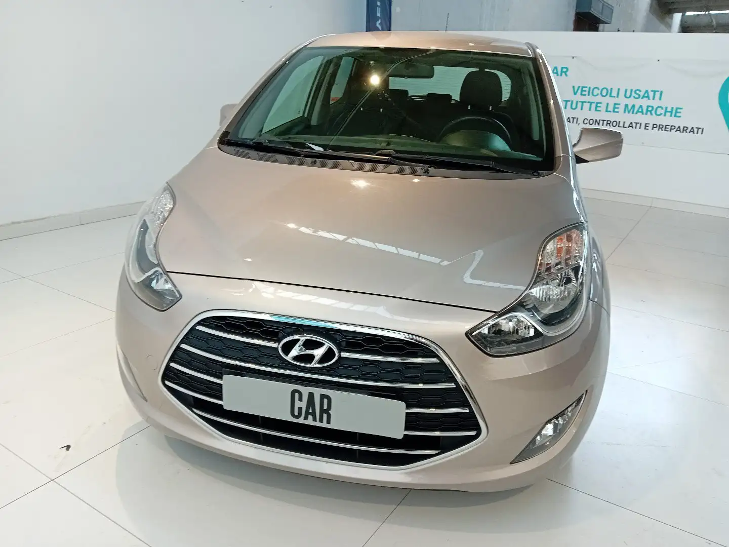 Hyundai iX20 1.4 CRDI 90 CV Comfort Grigio - 2