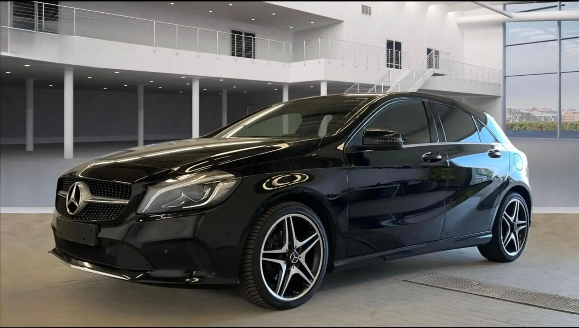 Mercedes-Benz A 180 A180 Score 7G-DCT-AMG ALU-COMAND-R.CAM-PDC-LEDER Nero - 1