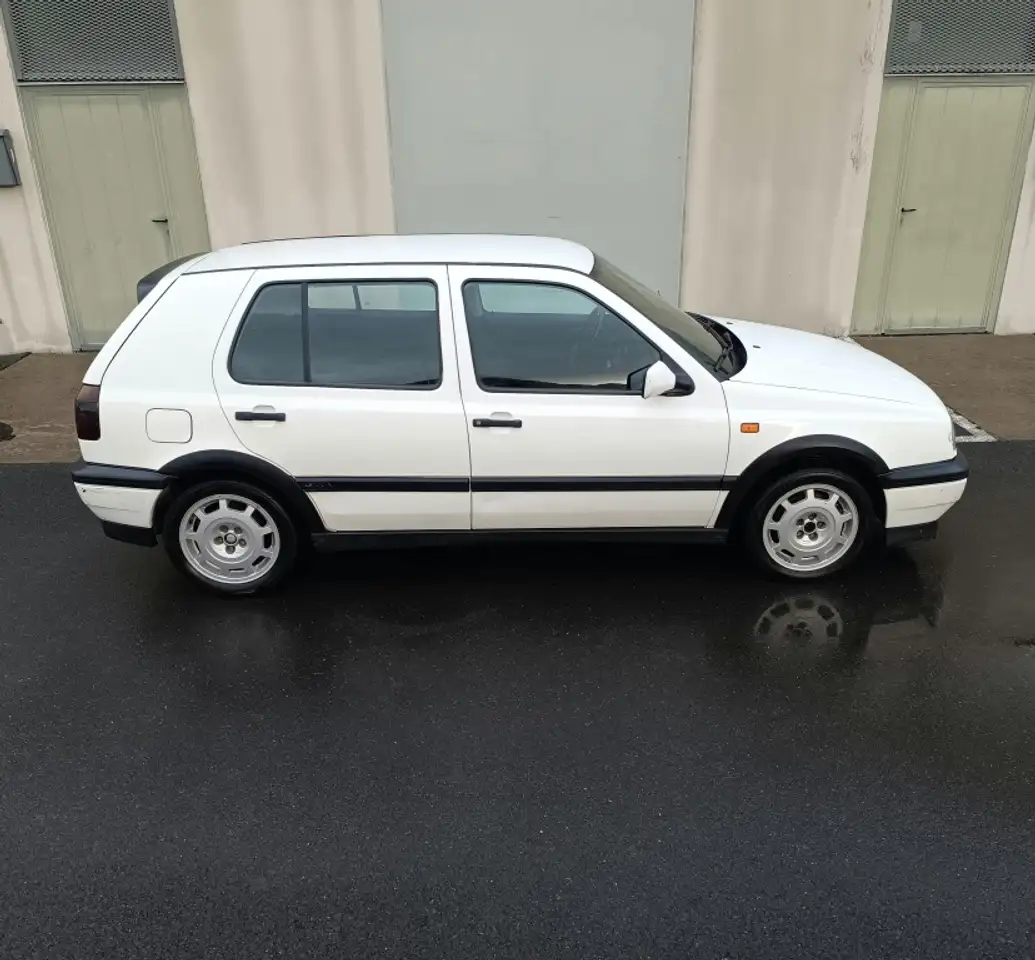Volkswagen Golf GTI 2.0, foto 3