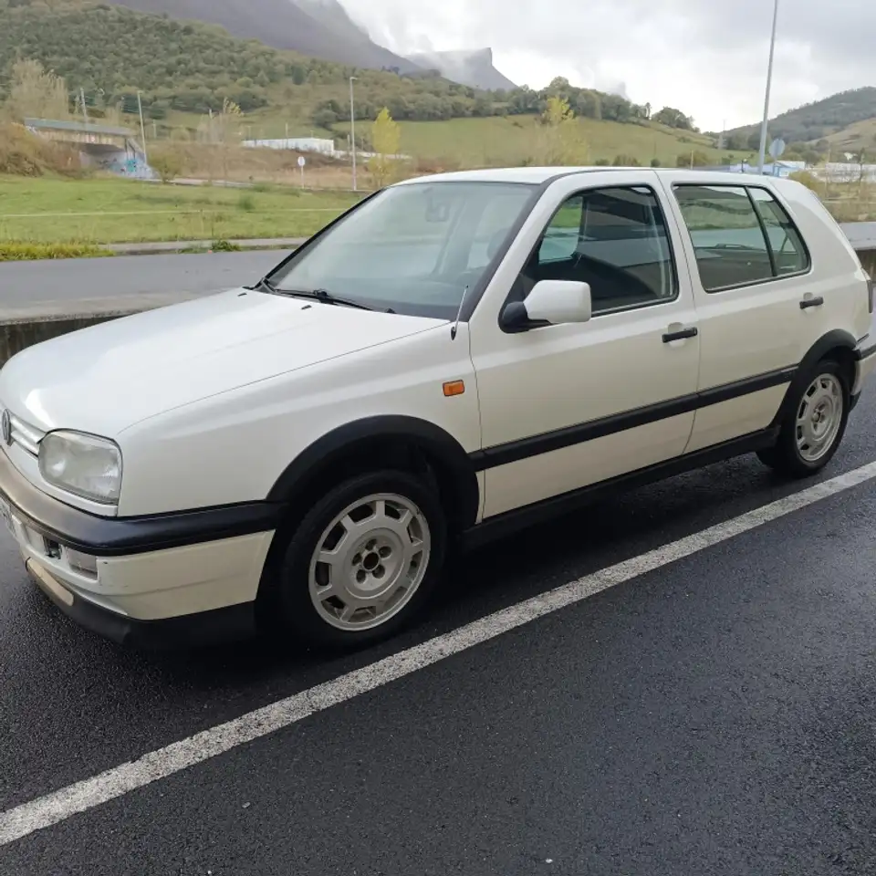 Volkswagen Golf GTI 2.0, foto 1