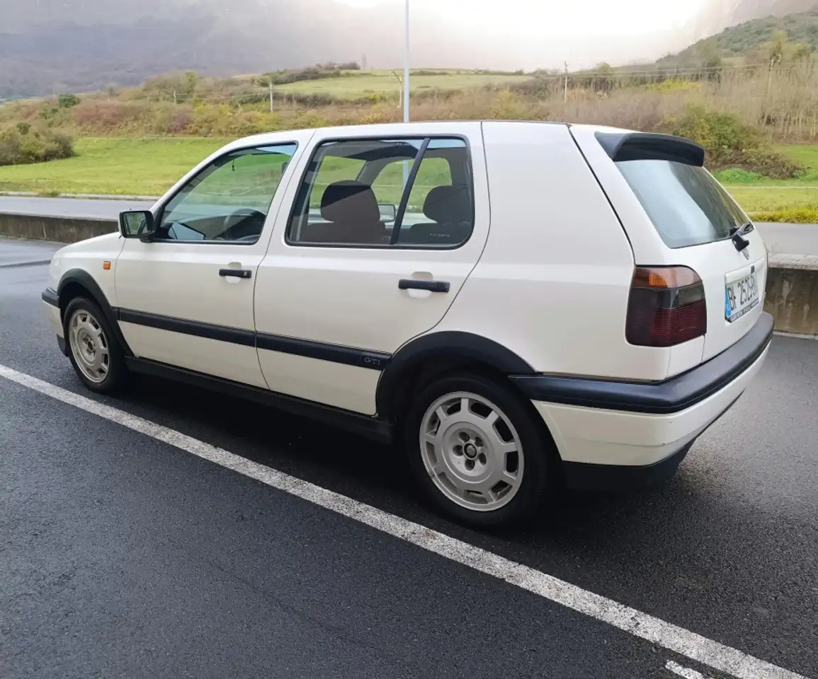 Volkswagen Golf GTI 2.0, foto 8