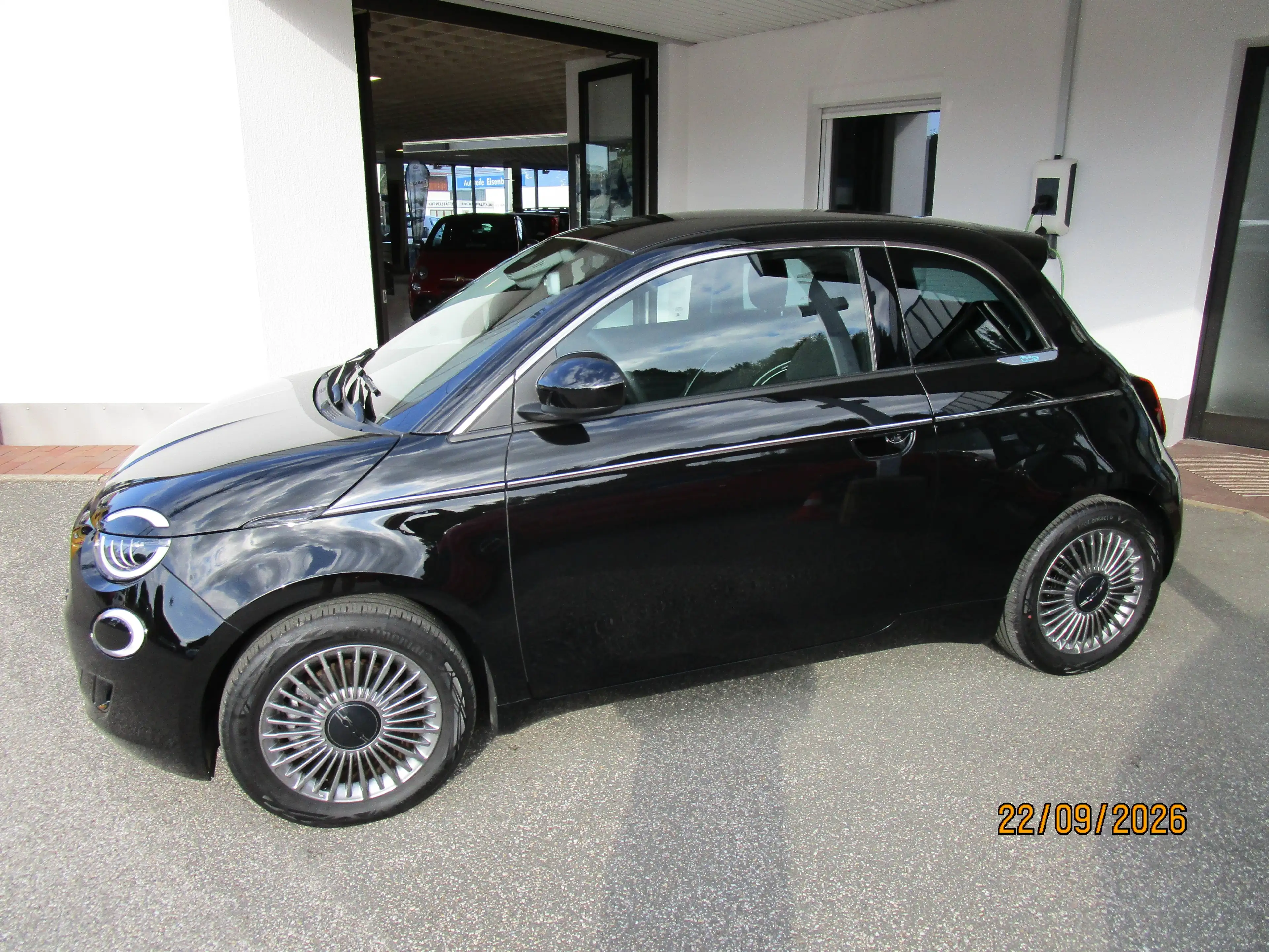 Fiat 500e 500e 42kWh — photo 2