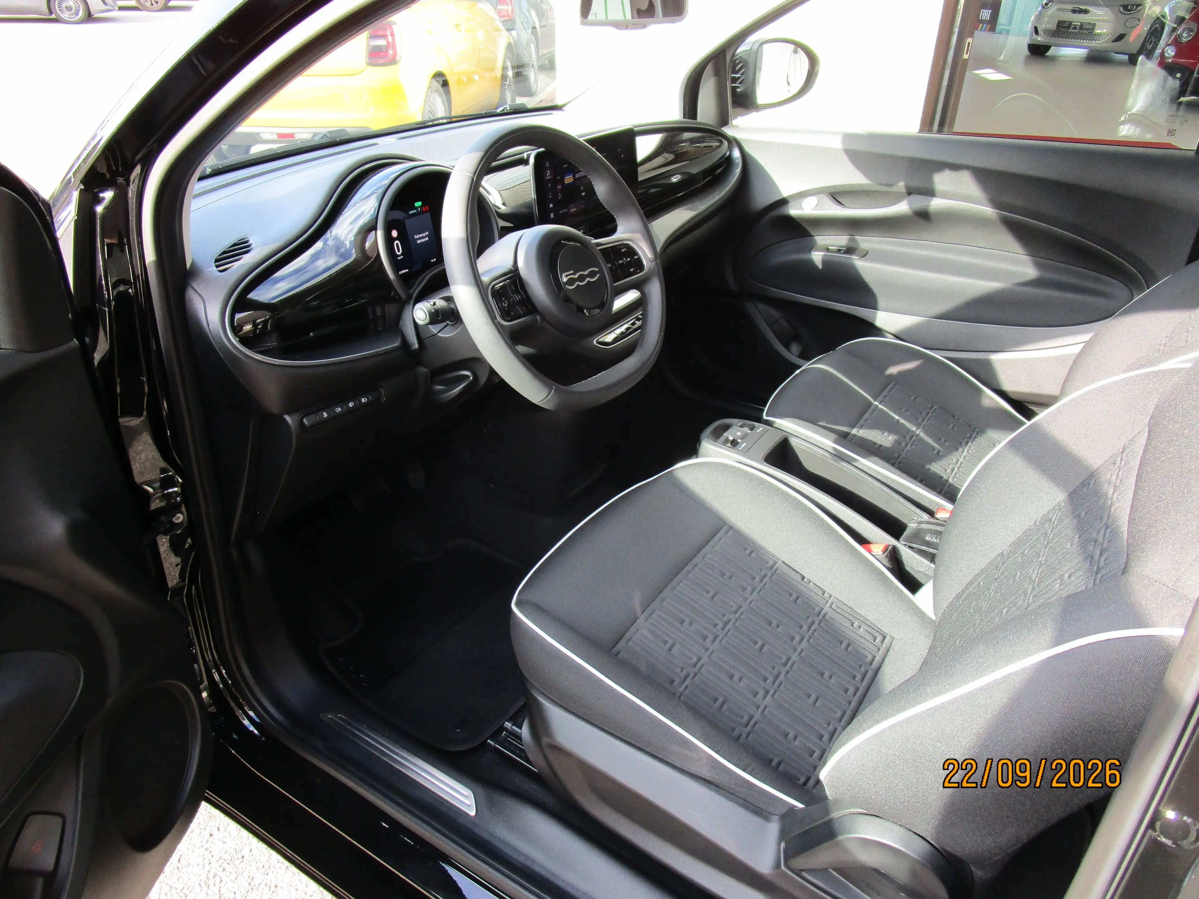 Fiat 500e 500e 42kWh — photo 6