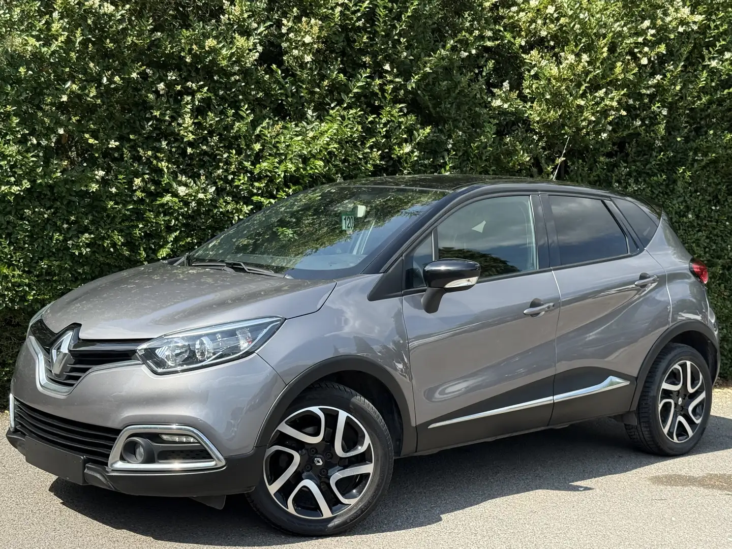 Renault Captur 1.5 dCi+BOITE AUTO+NAVI+AIRCO+EXPORT OU MACHAND Grau - 1