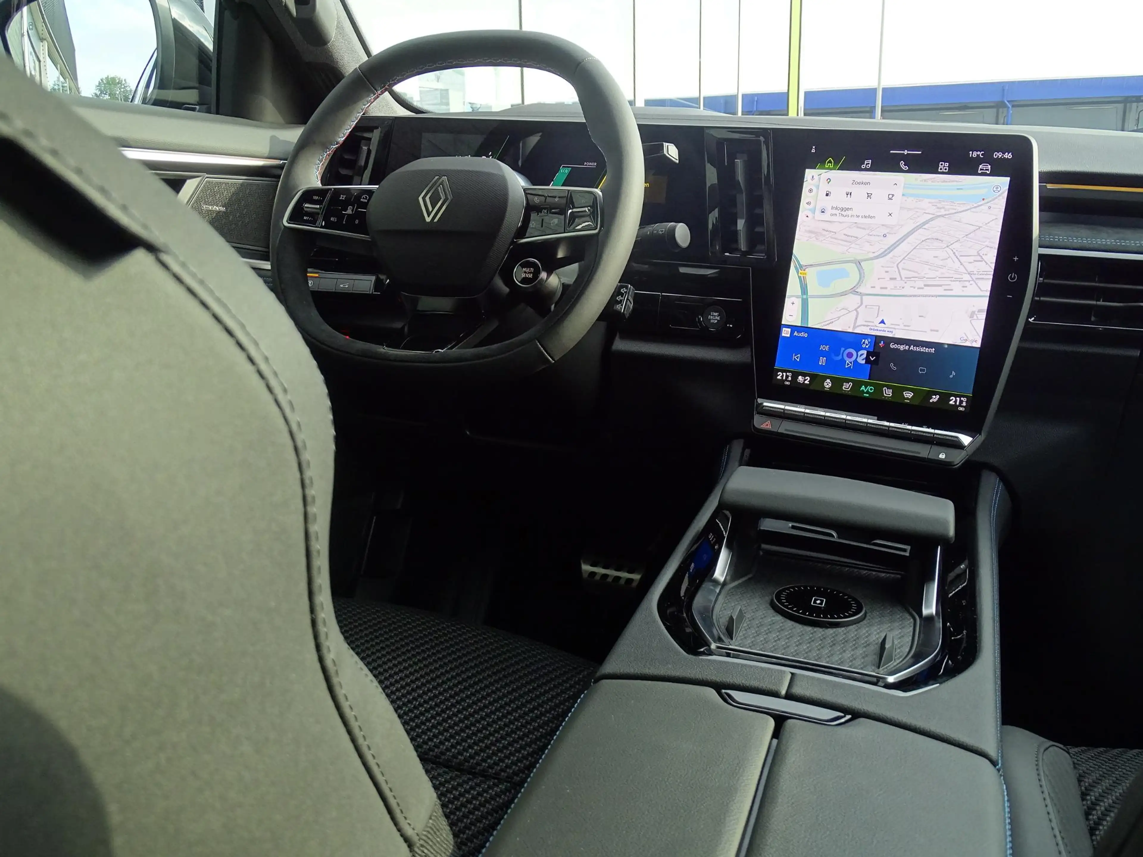Renault Austral 1.2 E-Tech full hybrid 200 esprit Alpine NU 5 JAAR — photo 31