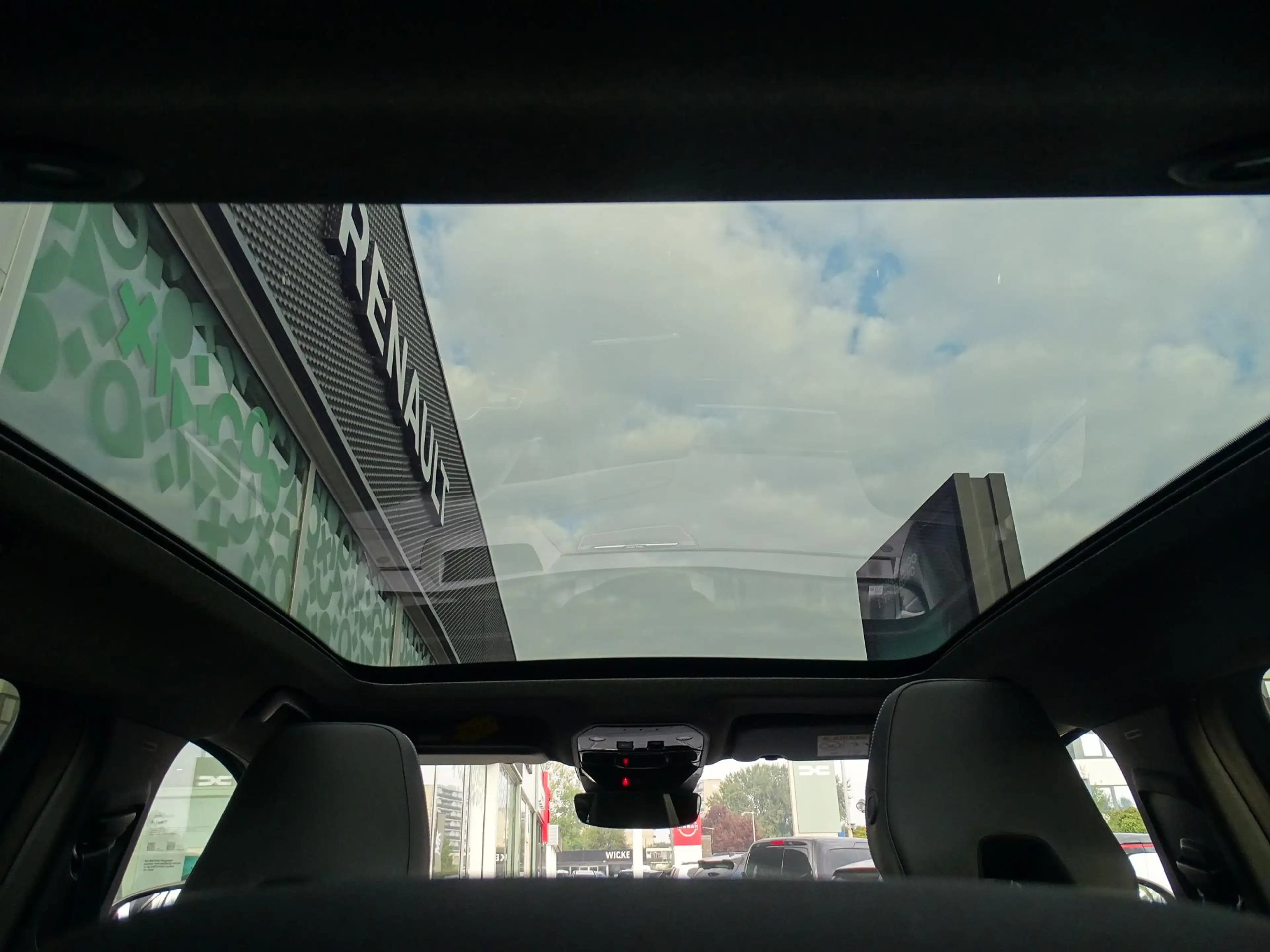 Renault Austral 1.2 E-Tech full hybrid 200 esprit Alpine NU 5 JAAR — photo 16