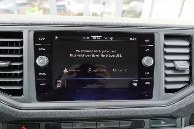 Volkswagen Crafter view 29