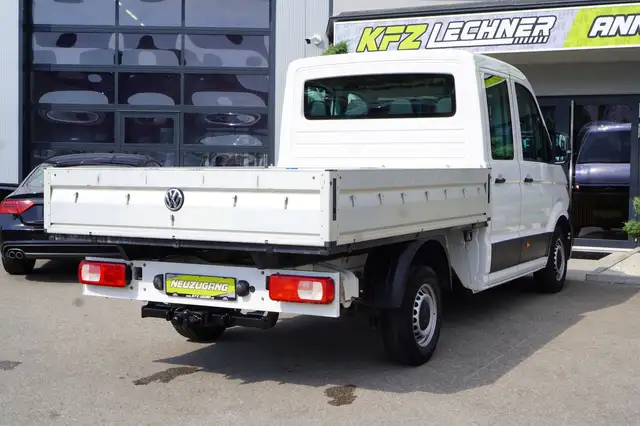Volkswagen Crafter view 4