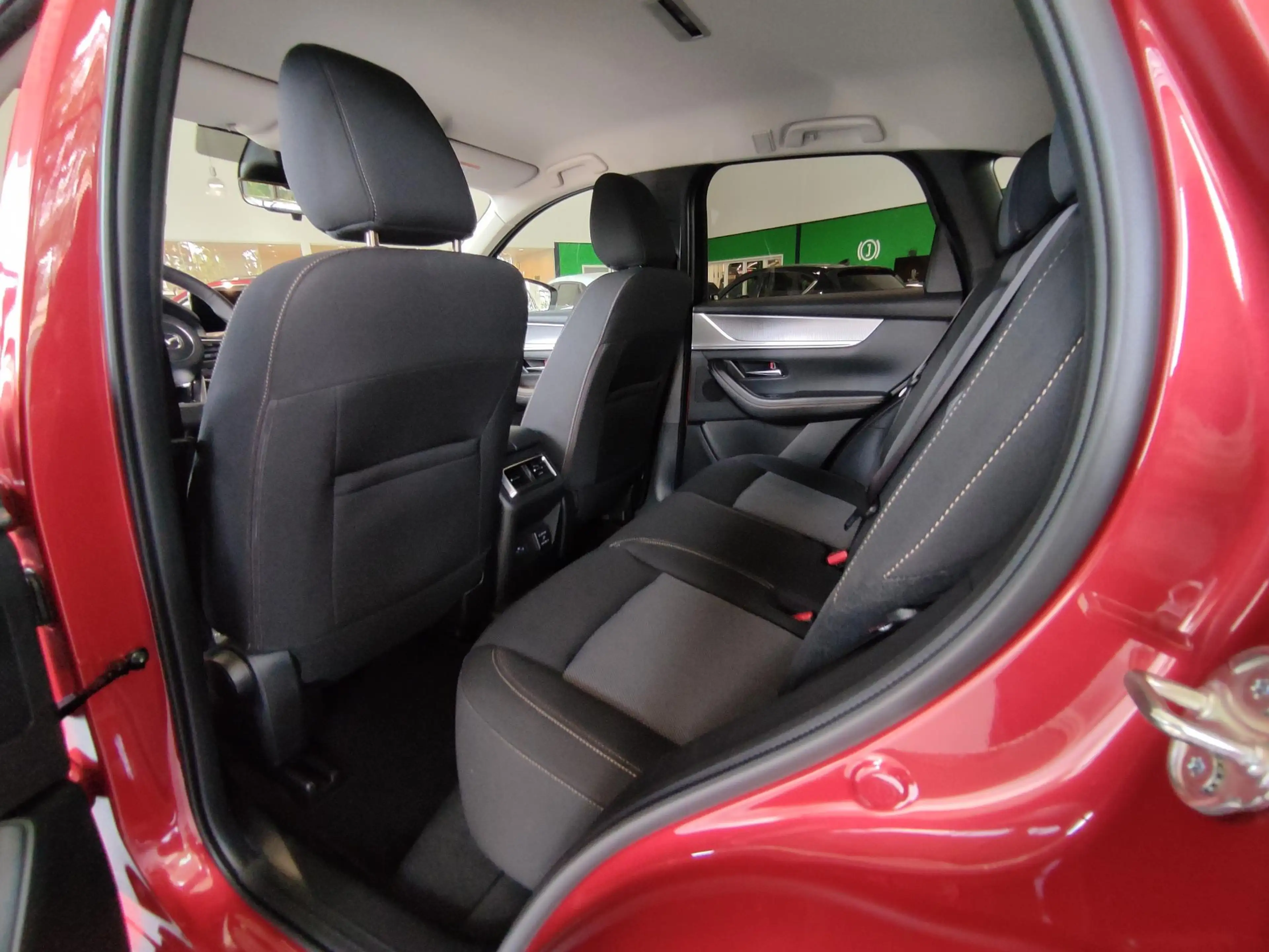 Mazda CX-60 2.5 e-SkyActiv PHEV Exclusive-line Bns Edition van — photo 12