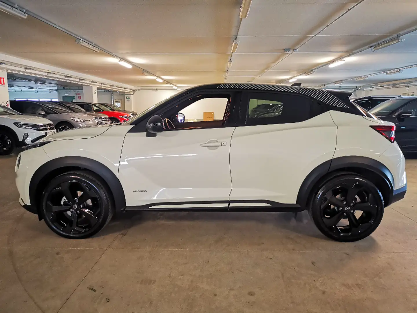 Nissan Juke 2ª serie - Juke 1.6 HEV Premiere Edition Bianco - 2