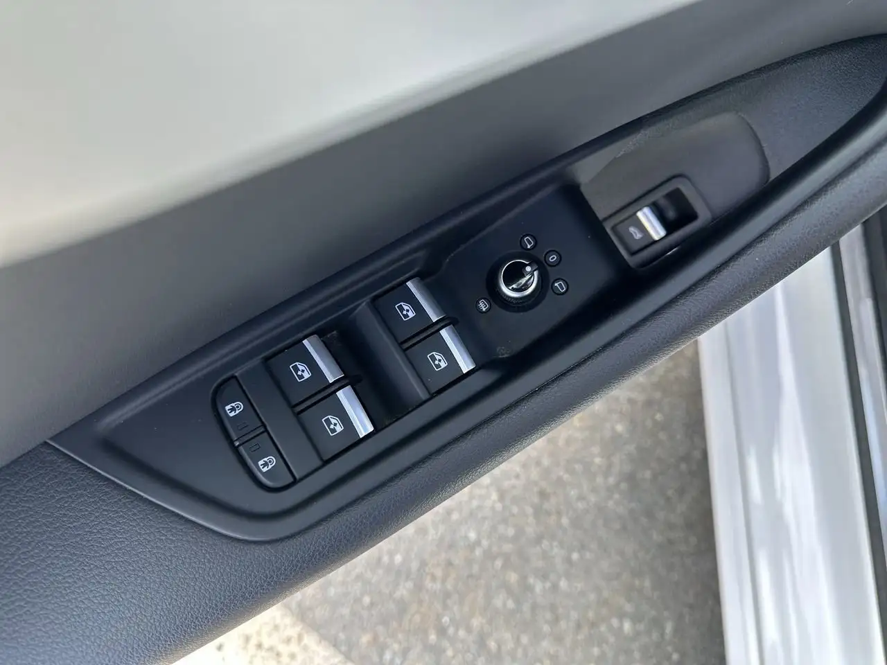 Audi A4 снимка Audi A4