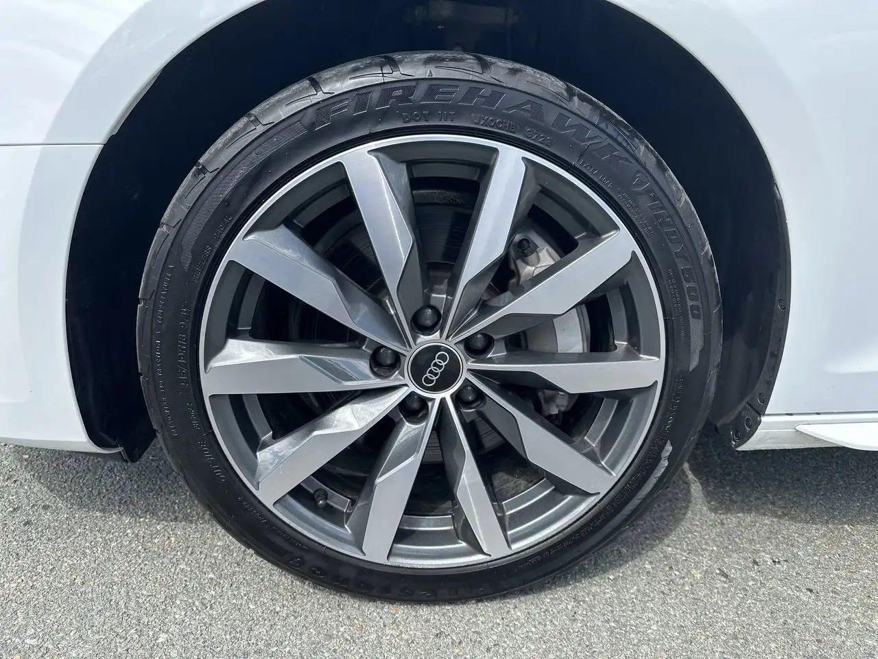 Audi A4 снимка Audi A4