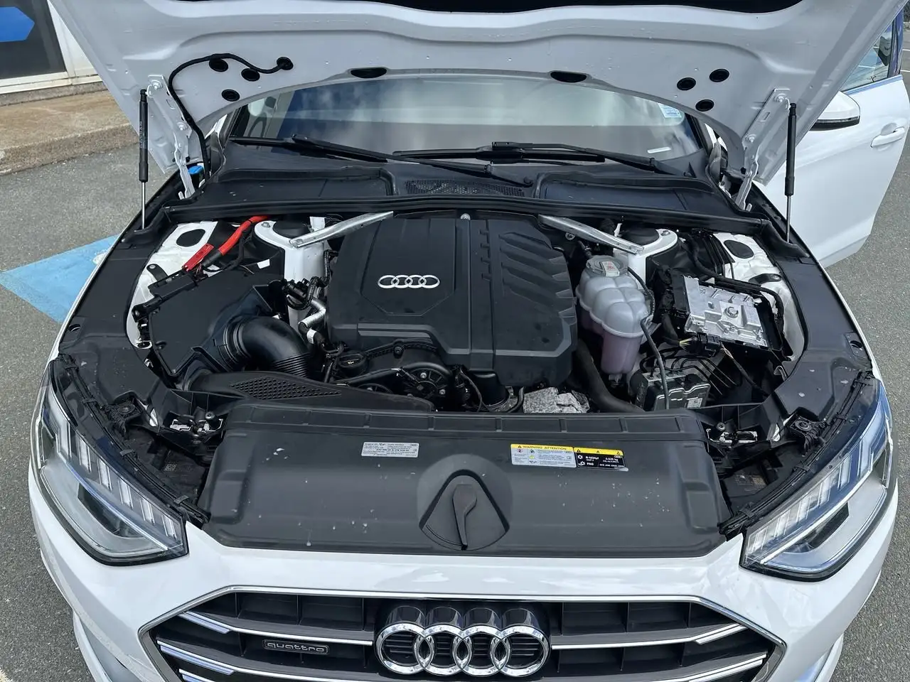 Audi A4 снимка Audi A4