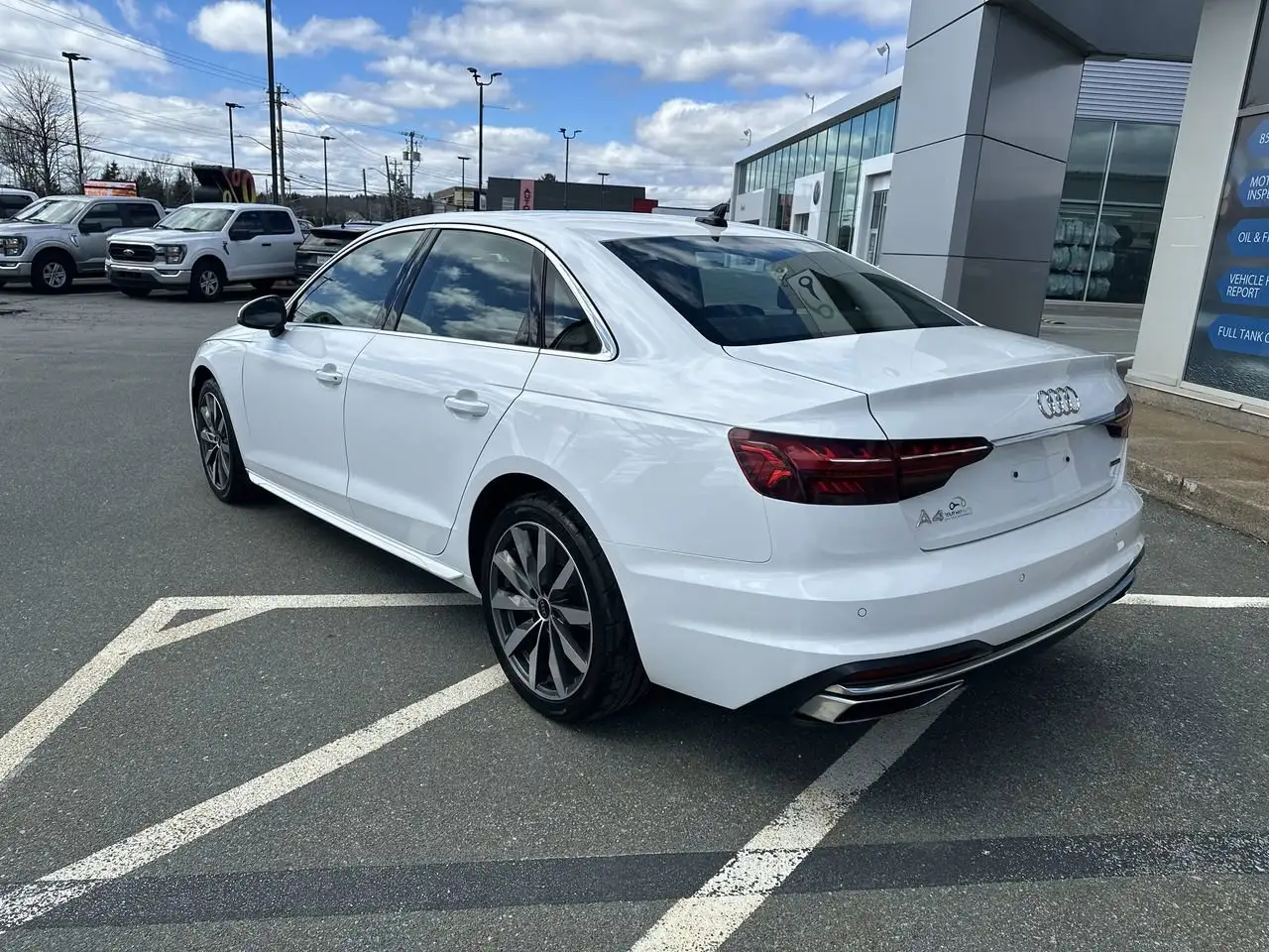 Audi A4 снимка Audi A4