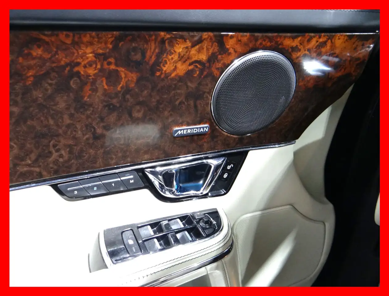 Jaguar XJ снимка Jaguar XJ