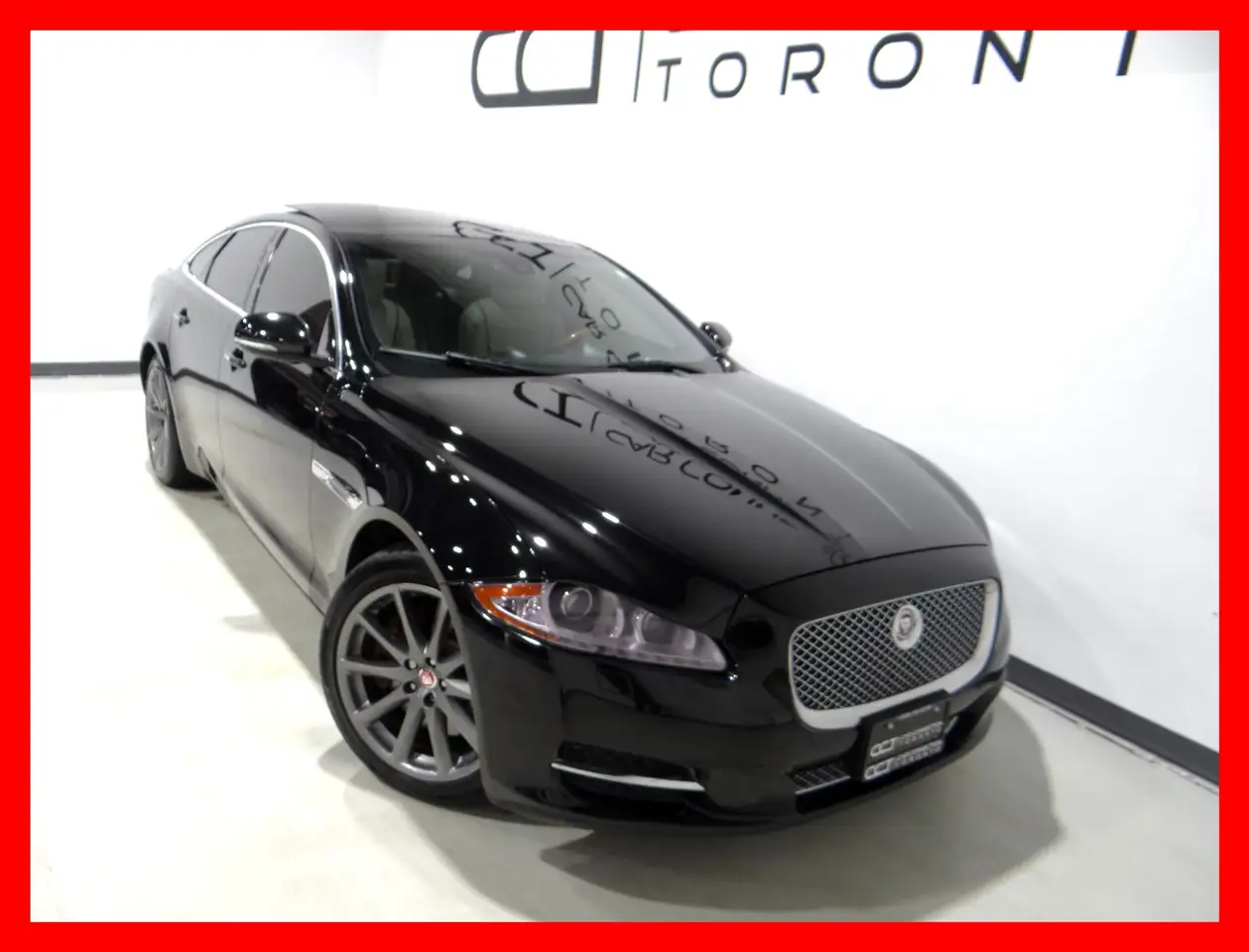 Jaguar XJ снимка Jaguar XJ