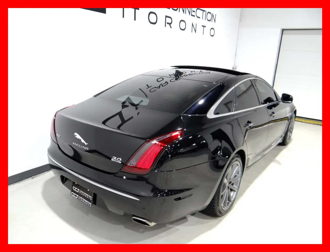 Jaguar XJ снимка Jaguar XJ
