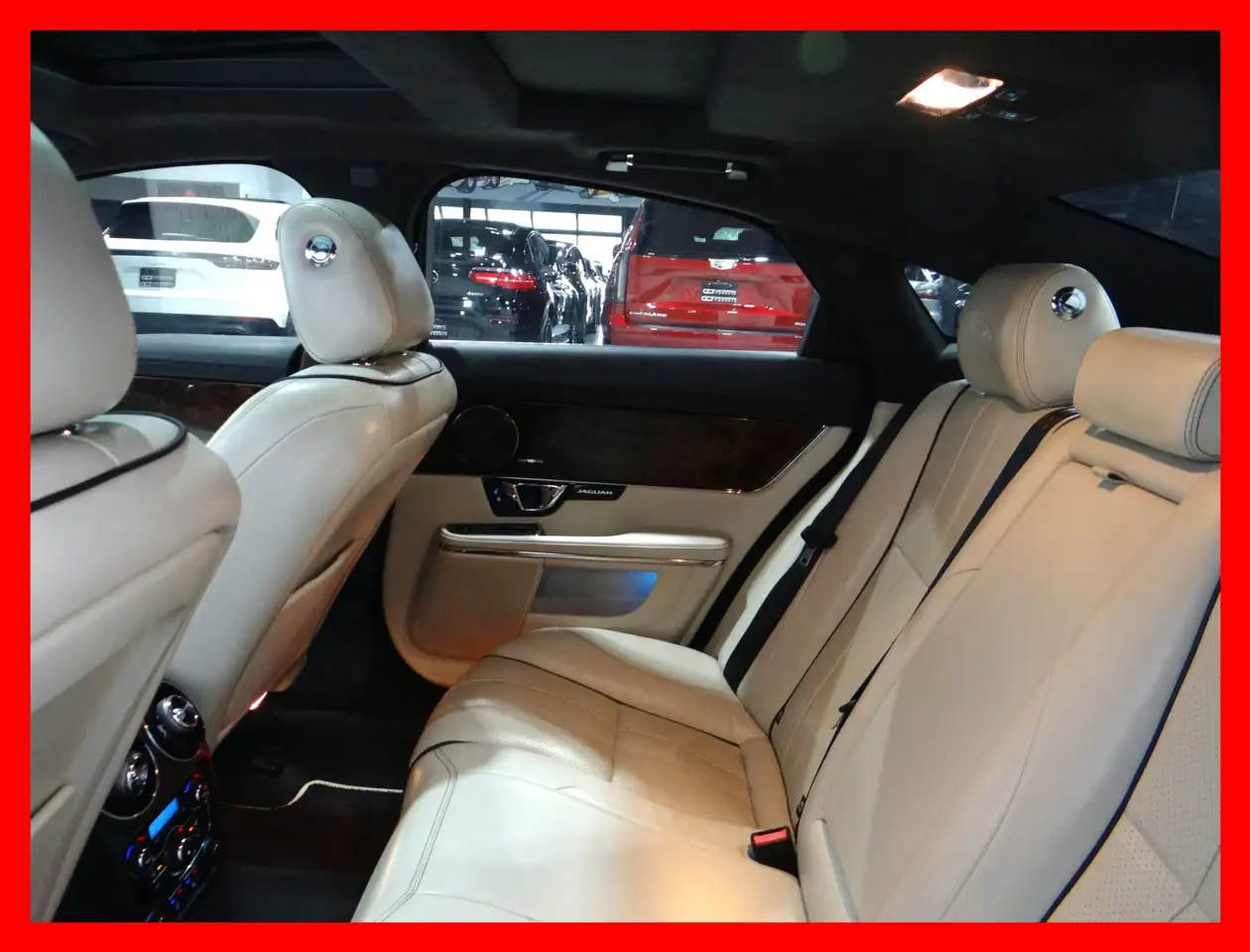 Jaguar XJ снимка Jaguar XJ