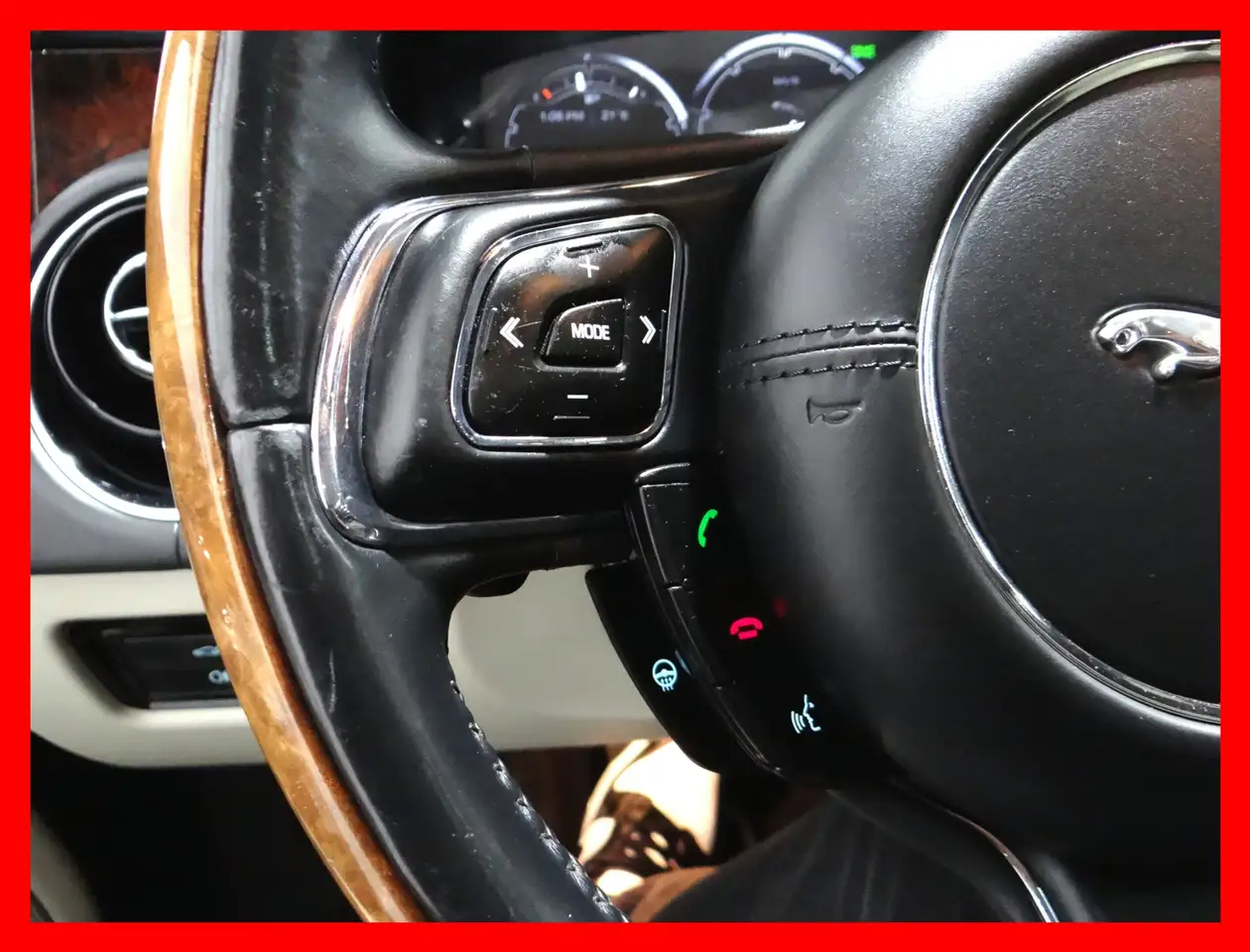 Jaguar XJ снимка Jaguar XJ