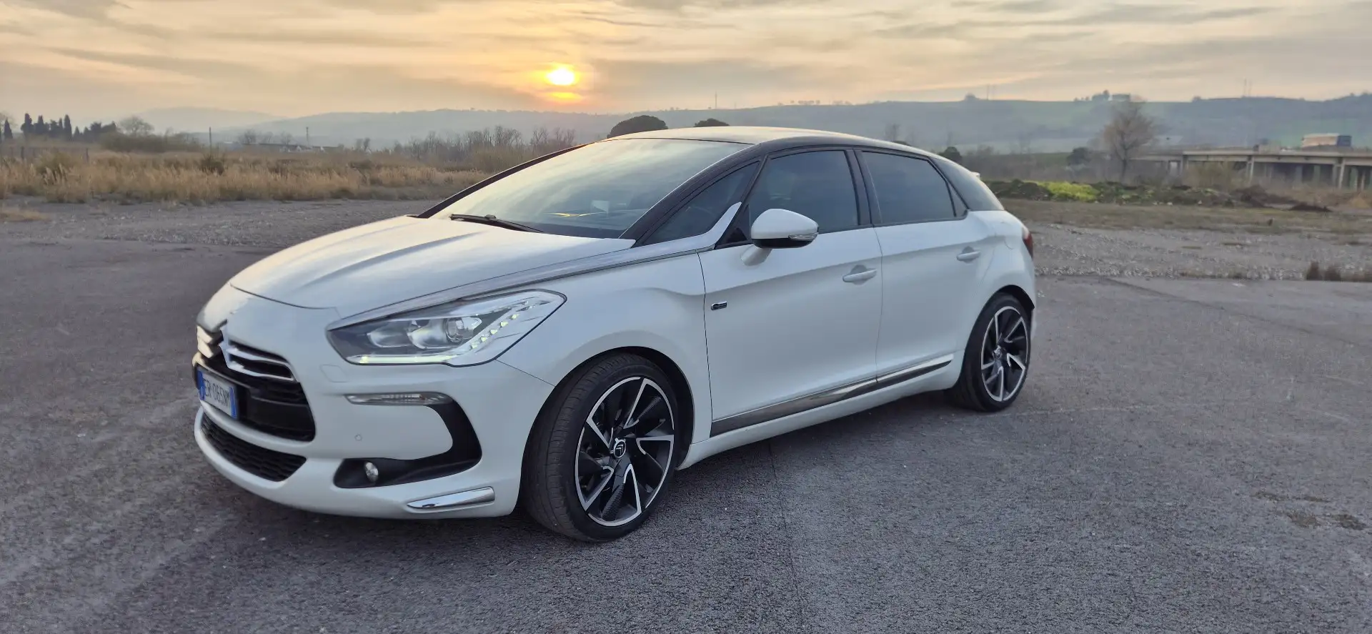Citroen DS5 2.0 hdi airdream hybrid4 So Chic cmp6 - 1
