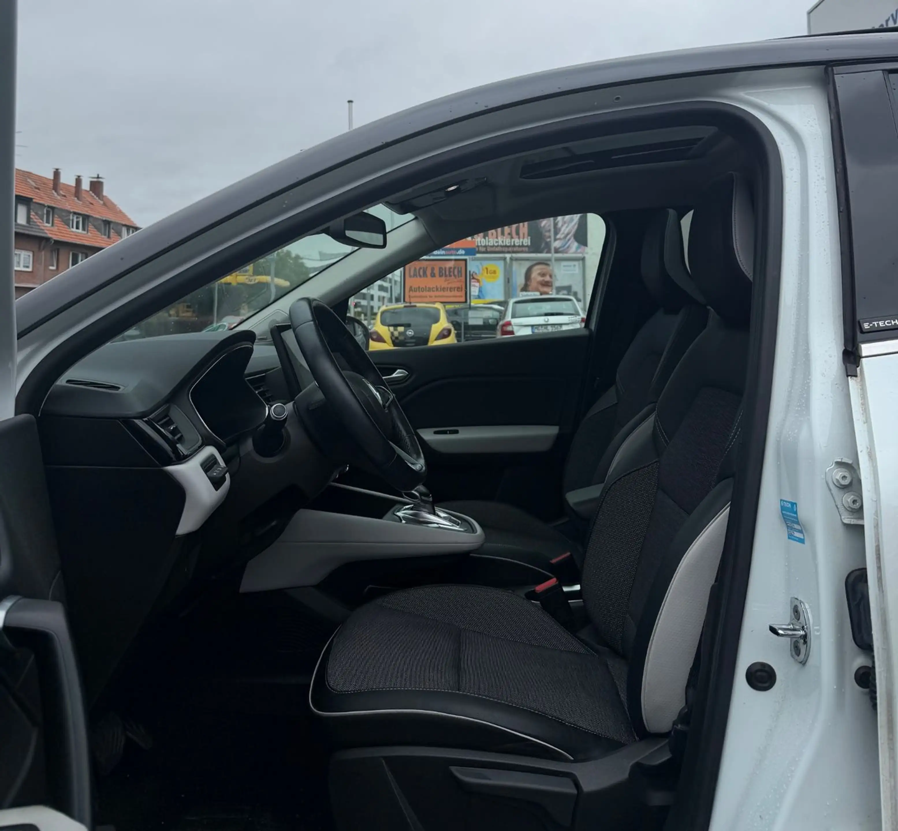 Renault Captur Edition One Navi Automatik Leder S.Dach — photo 9