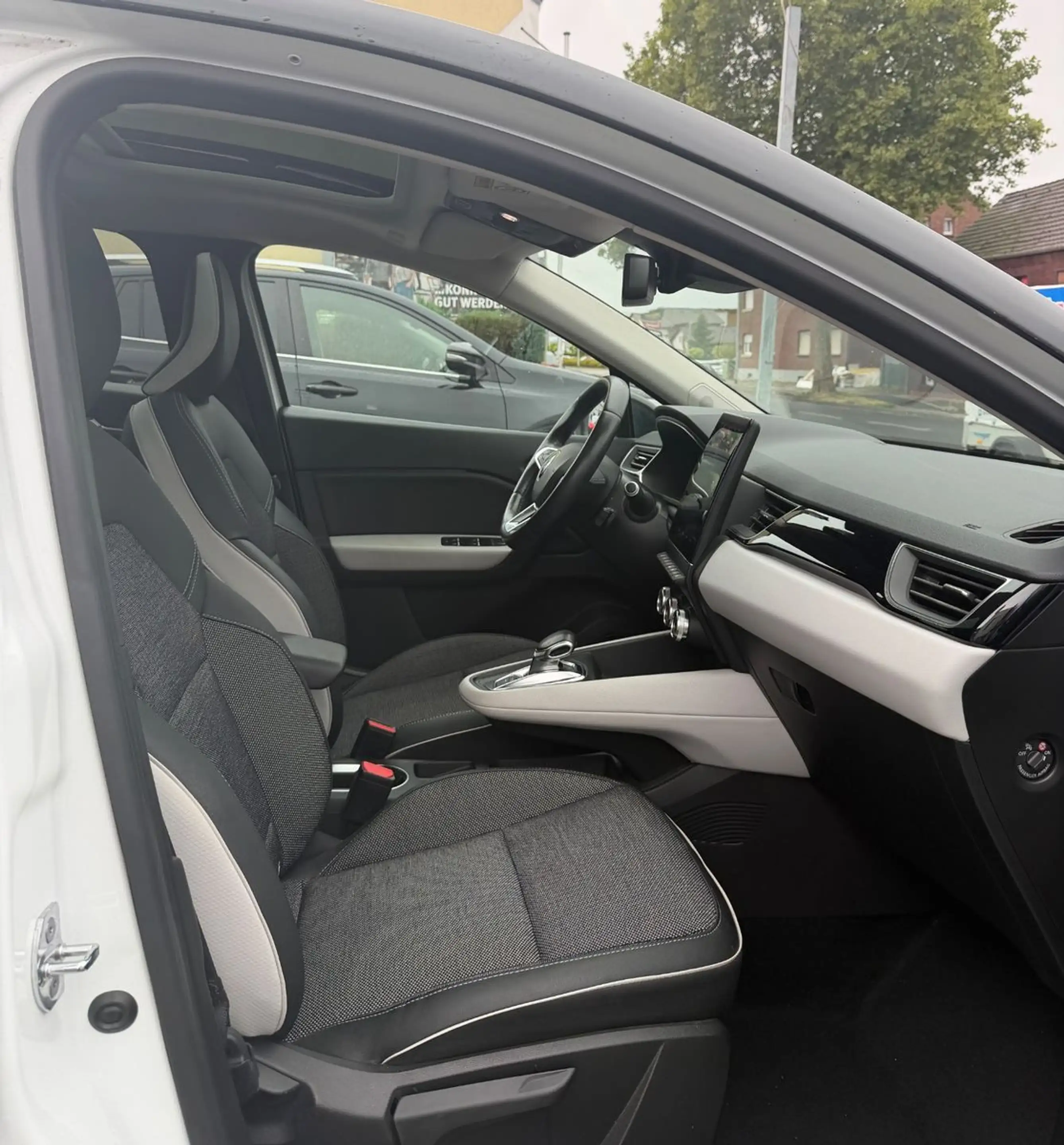 Renault Captur Edition One Navi Automatik Leder S.Dach — photo 11
