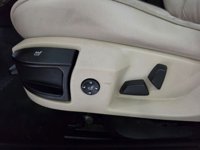 BMW 535 dTouring Klima Vollleder Kamera Navi Pano — photo 7