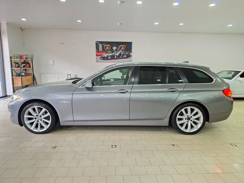 BMW 535 dTouring Klima Vollleder Kamera Navi Pano — photo 3