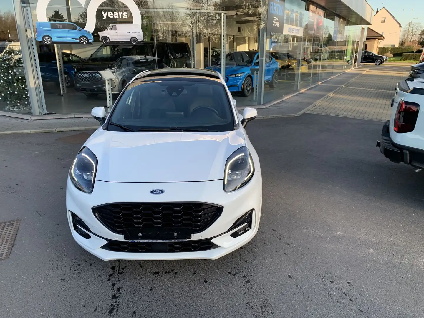 Ford Puma Ecoboost mHEV ST-Line X AUT Blanc - 2