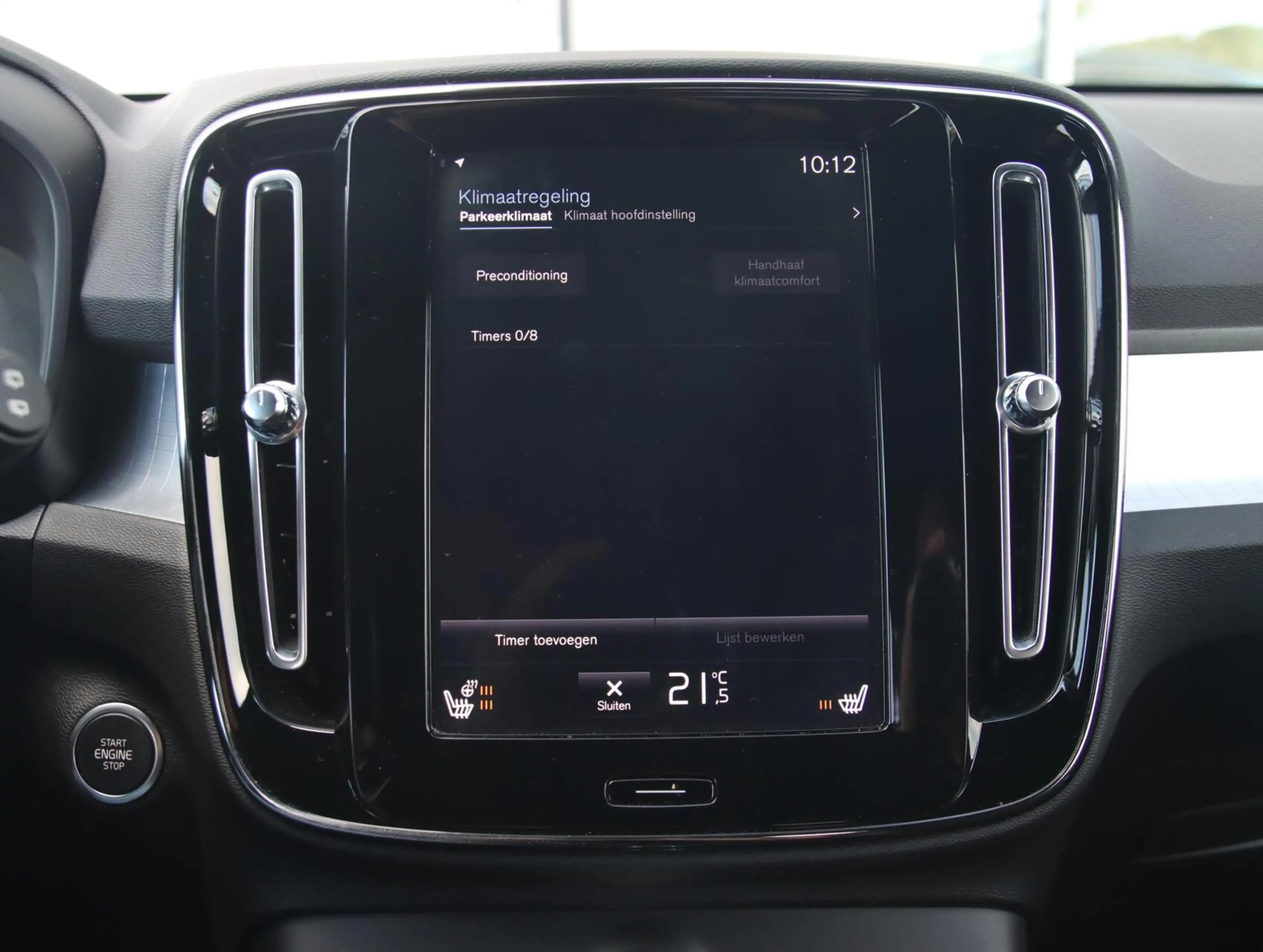 Volvo XC40 2.0 T4 190PK Momentum Pro — photo 16