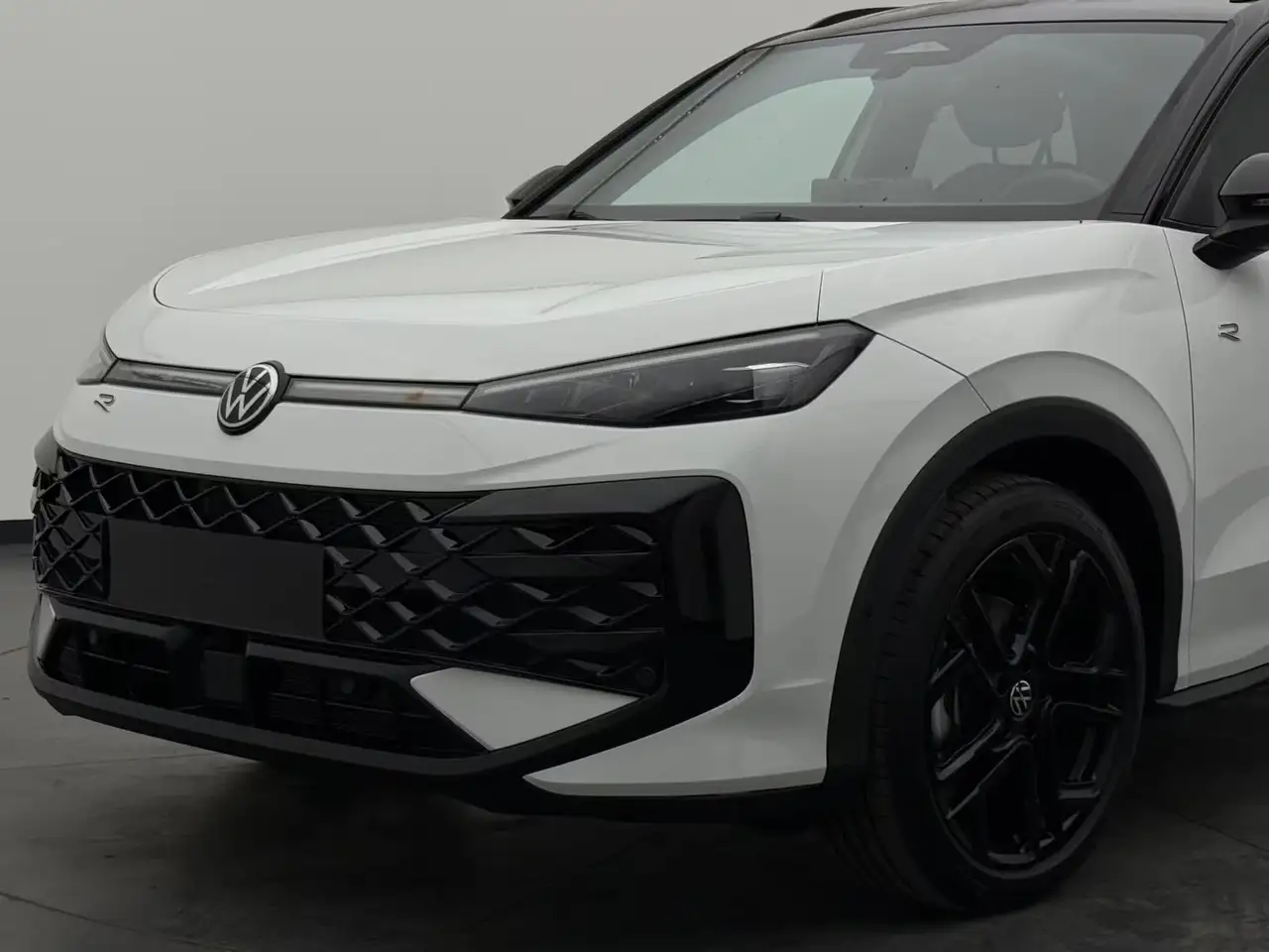 Volkswagen T-Roc T-Roc 1.5 eTSI DSG R-Line +BLACK-STYLE+CAM+ACC+ 13