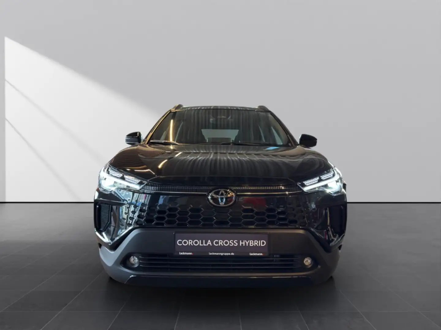 Toyota Corolla Cross 2.0 Hybrid Teamplayer *Modell 2026* Schwarz - 2
