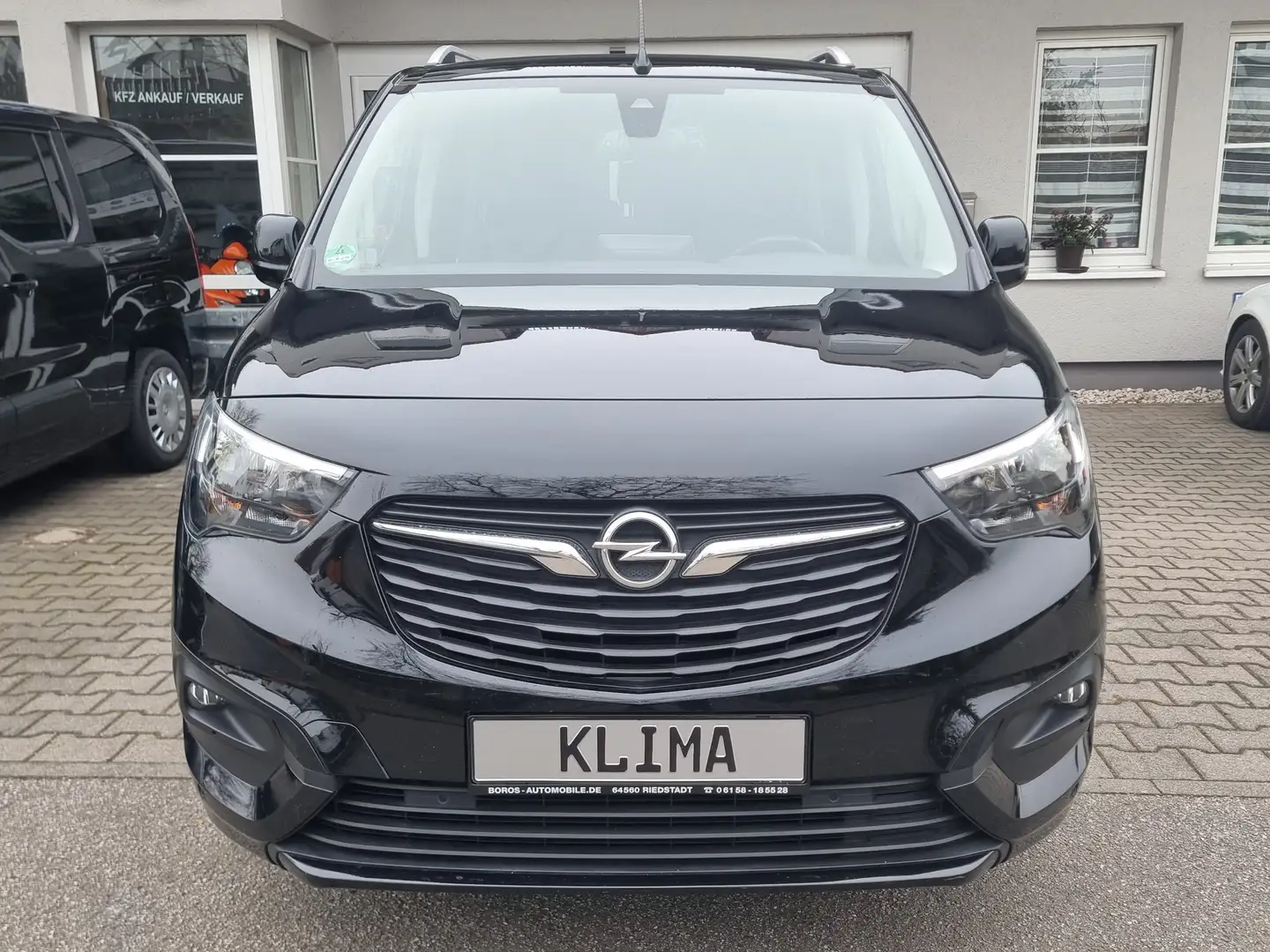 Opel Combo Life 1.2 Turbo AHK  7 Sitze aus 1. Hand Schwarz - 2